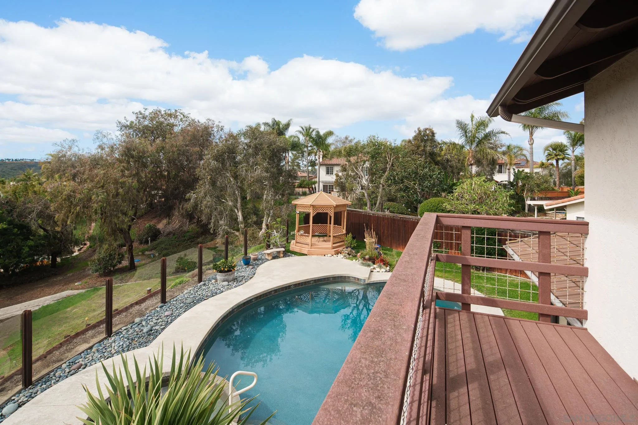 https://cdn.realtyfeed.com/cdn/127/260004702/dc3c075f714593d0102f181d6b484230.webp