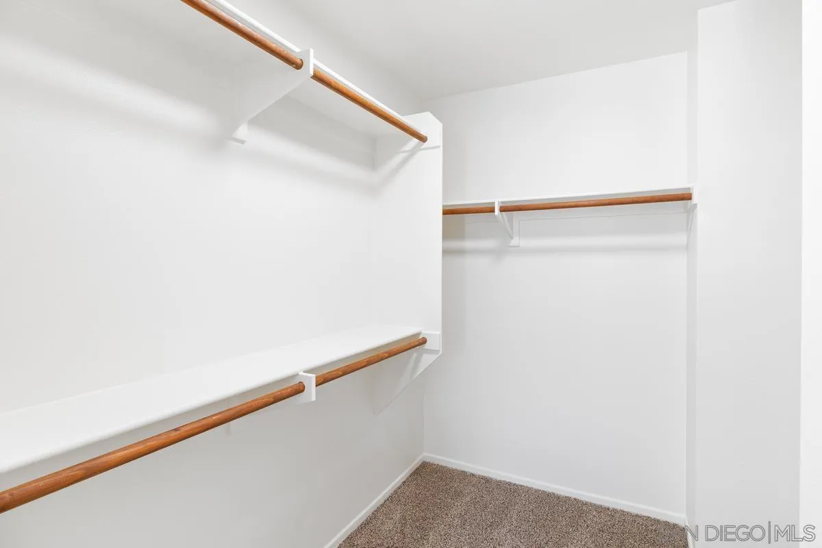 https://cdn.realtyfeed.com/cdn/127/260004705/7132698b1418d241202991b3990976fa.webp