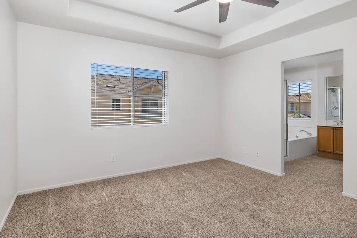 https://cdn.realtyfeed.com/cdn/127/260004705/9bd7811a4220349a665389ed0a8b44ef.webp