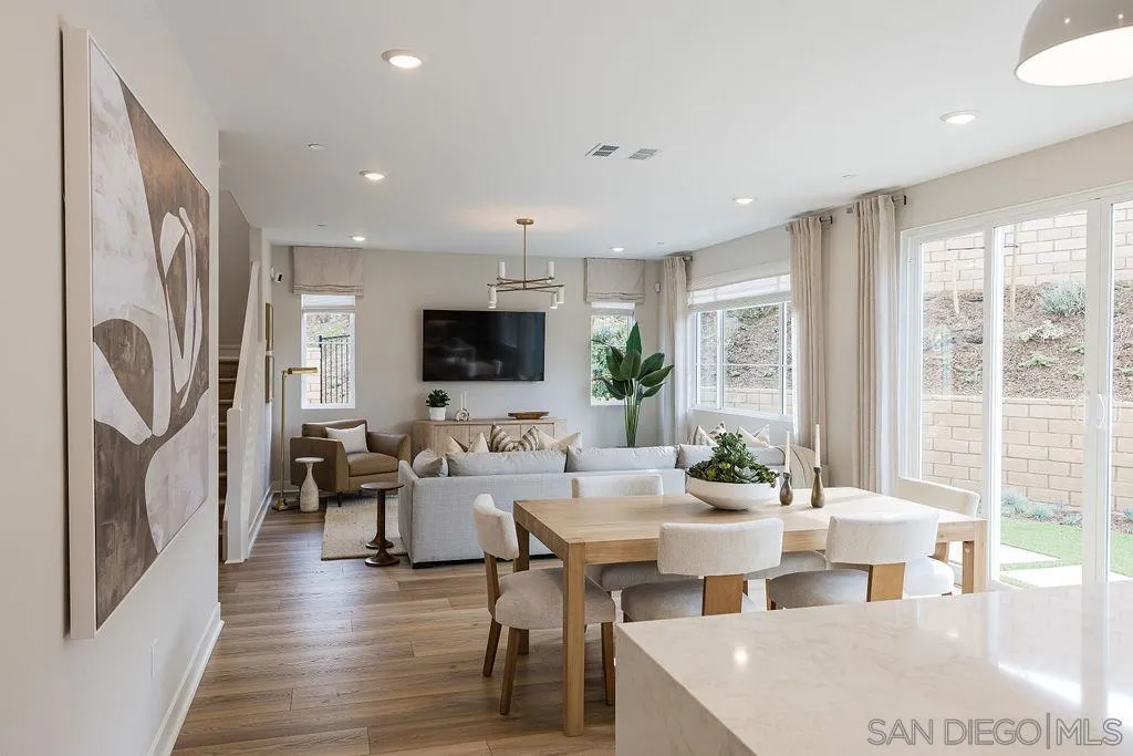 https://cdn.realtyfeed.com/cdn/127/260004712/349f6520e82d3072f17ff6978adf9f3e.webp