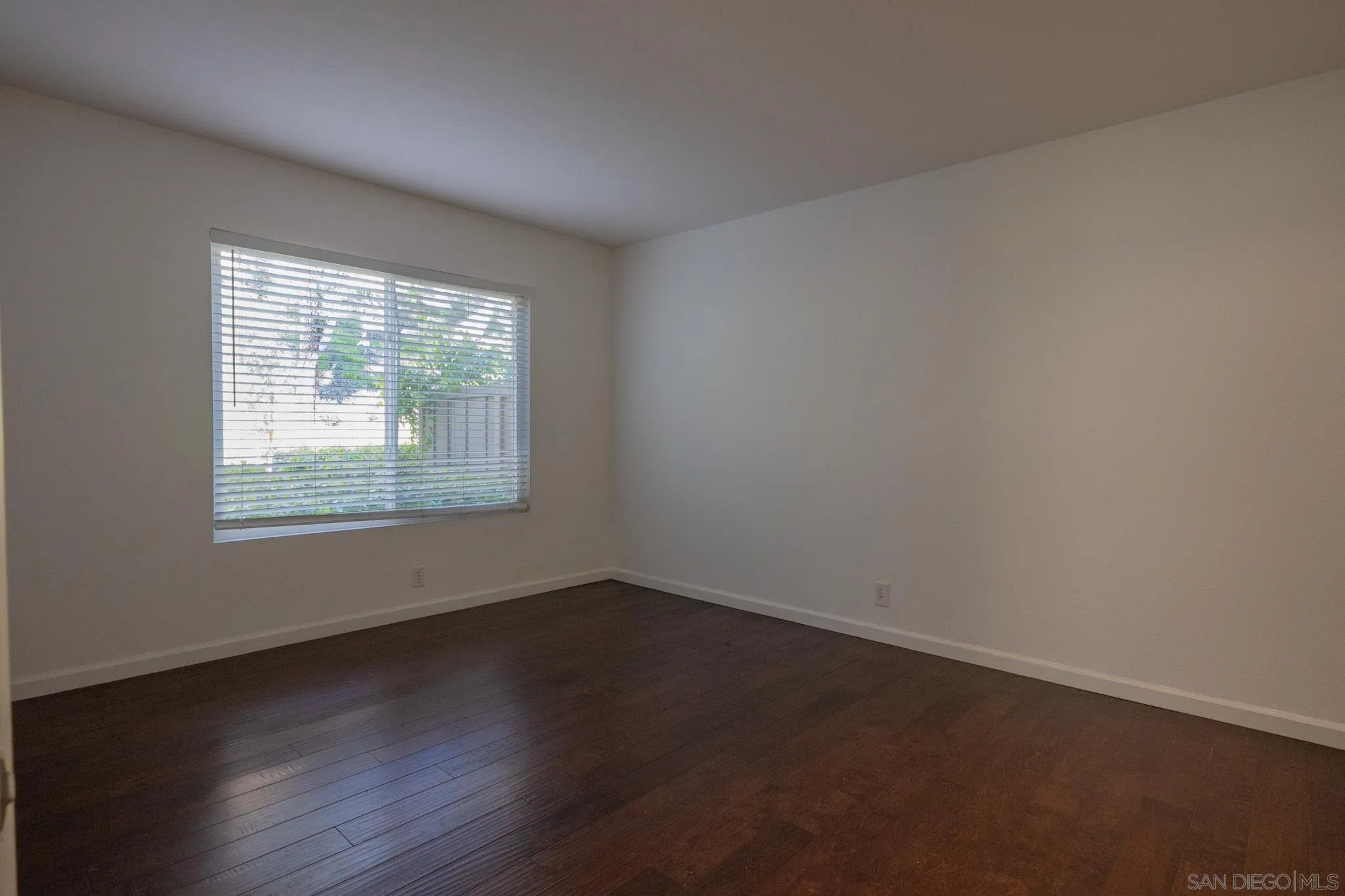 Photo #8: 260004713 Listing: Photo #8