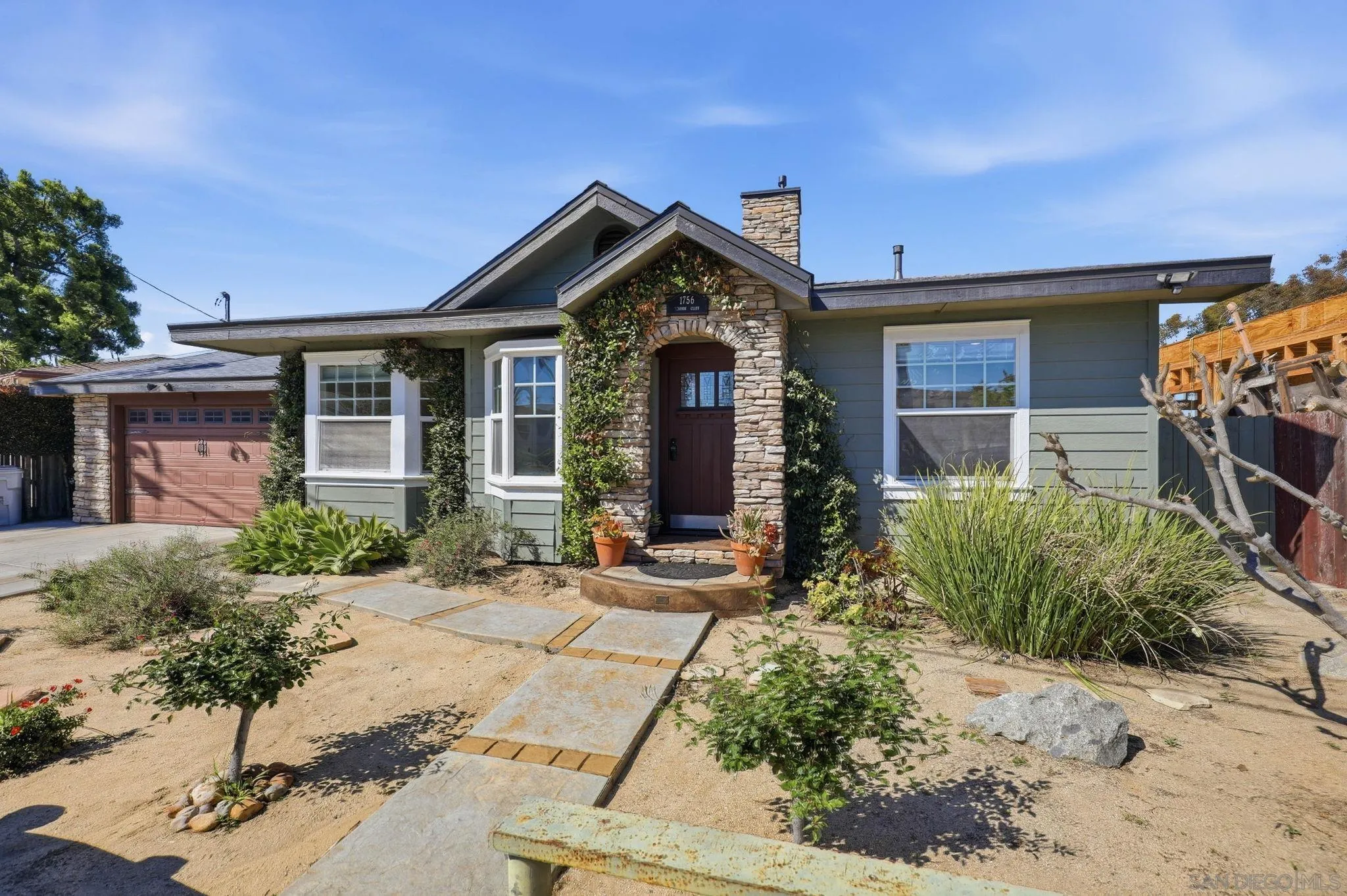 Featured listings