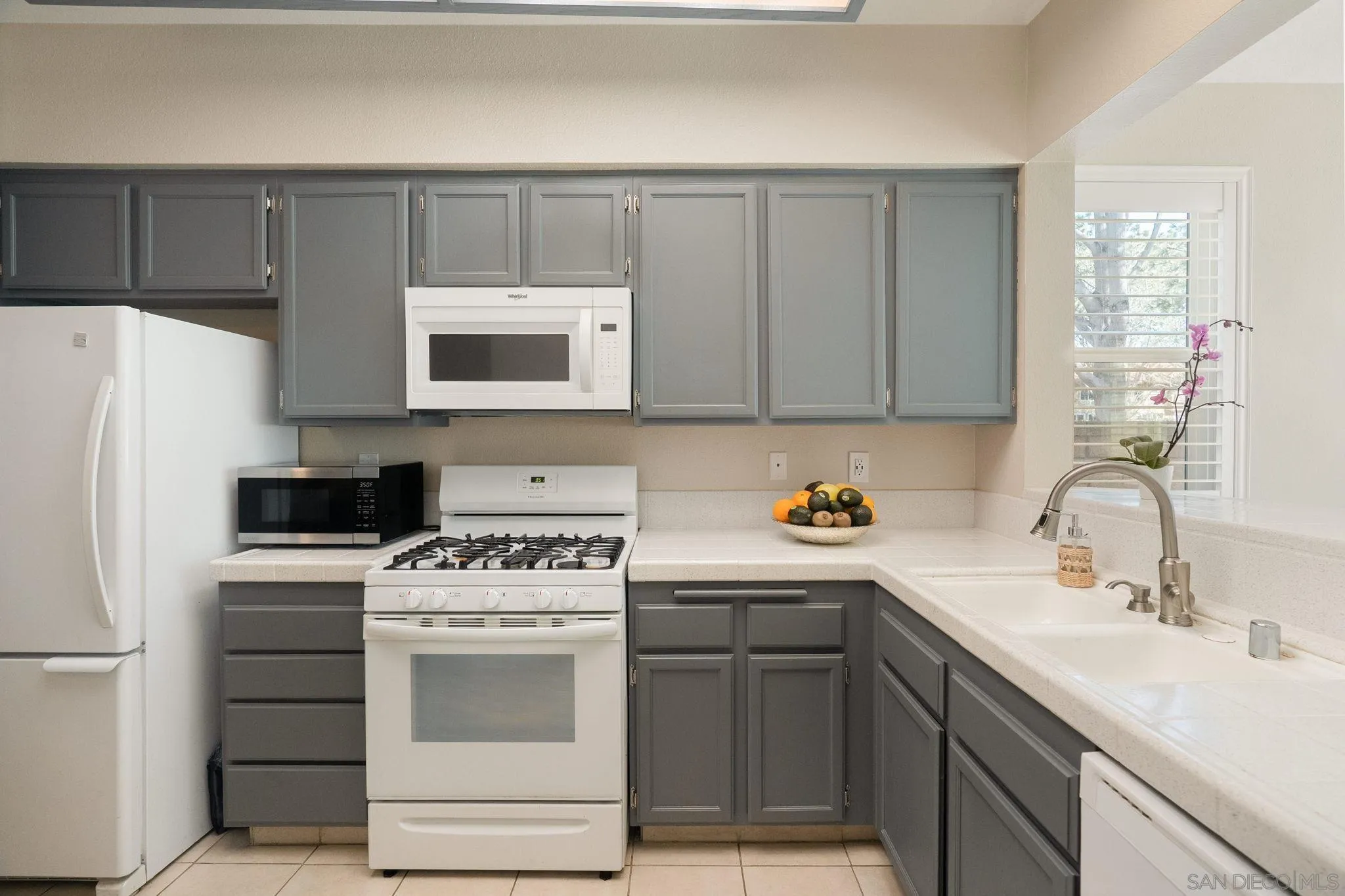 Photo #6: 260004728 Listing: Photo #6