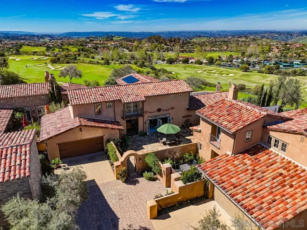 https://cdn.realtyfeed.com/cdn/127/260004731/a395026f3c20403bbced126b33567b53.webp