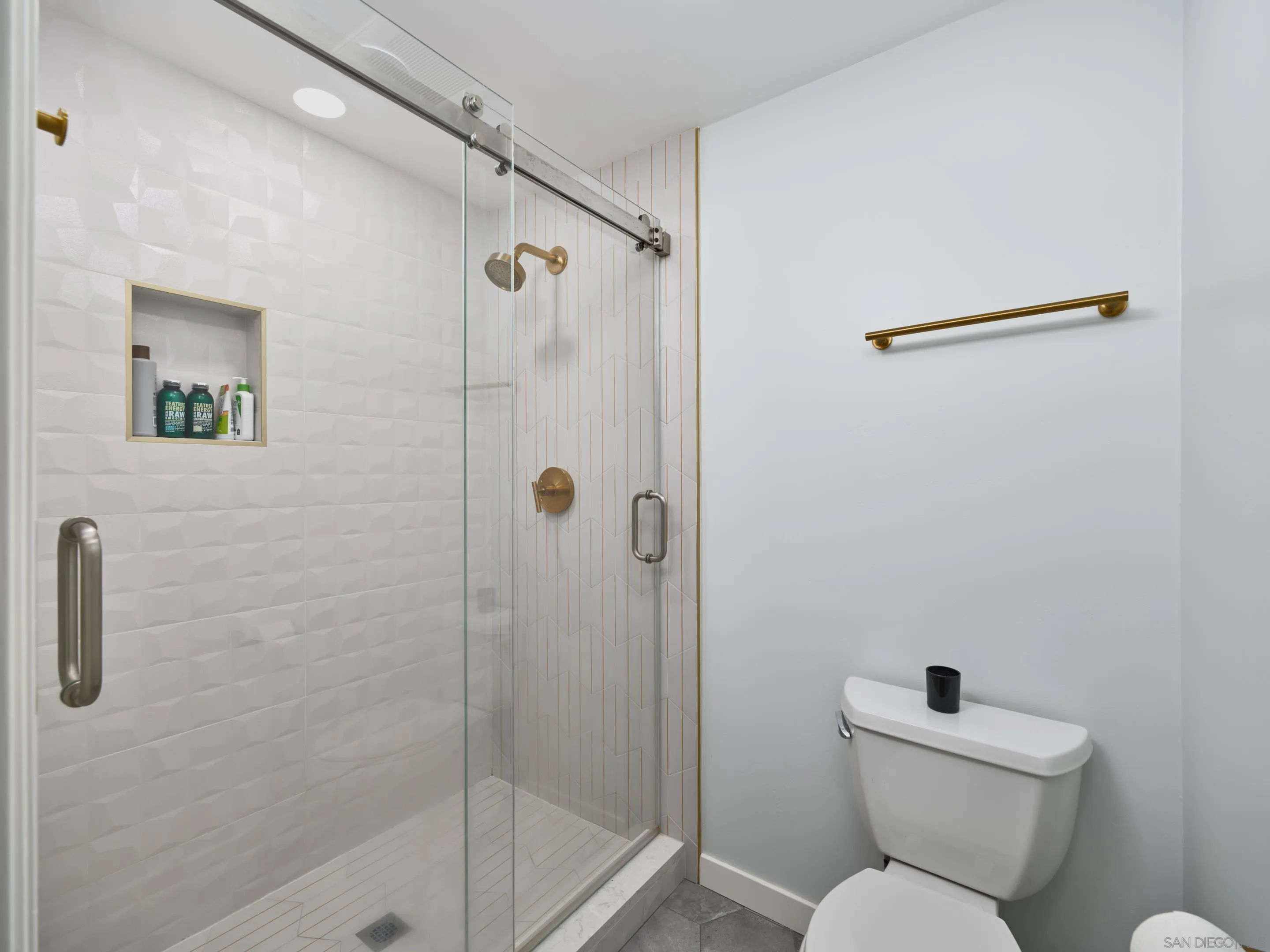 Photo #10: 260004736 Listing: Photo #10