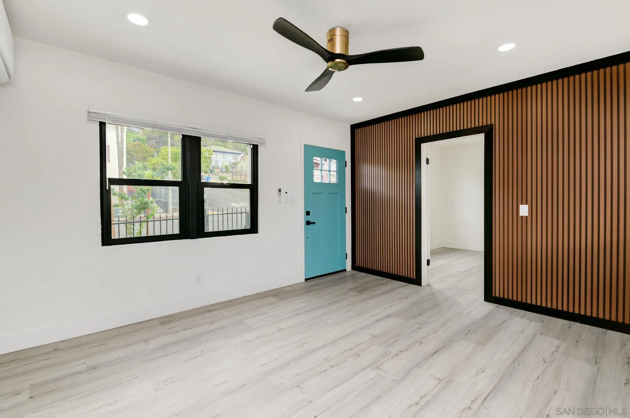 https://cdn.realtyfeed.com/cdn/127/260004737/c677a17054d73d689d863a31b664a9a7.webp