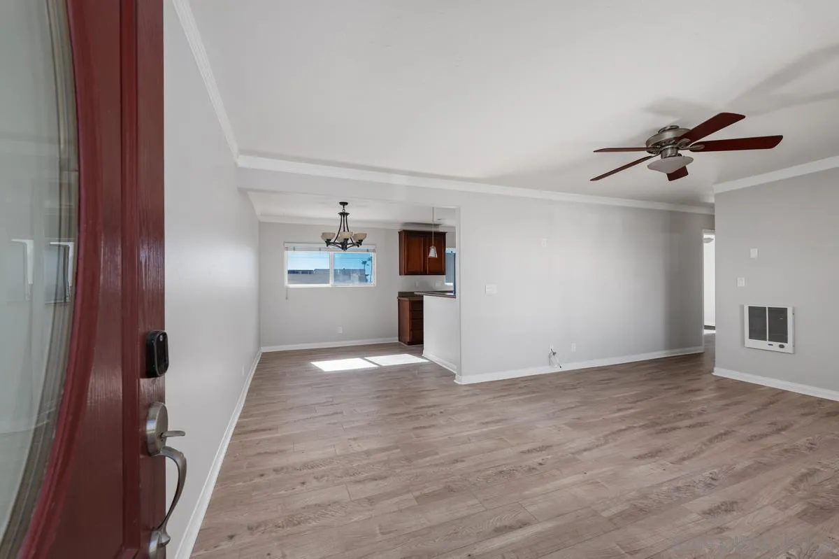 https://cdn.realtyfeed.com/cdn/127/260004741/8475294a4095c9dd317a1d490401c7c8.webp