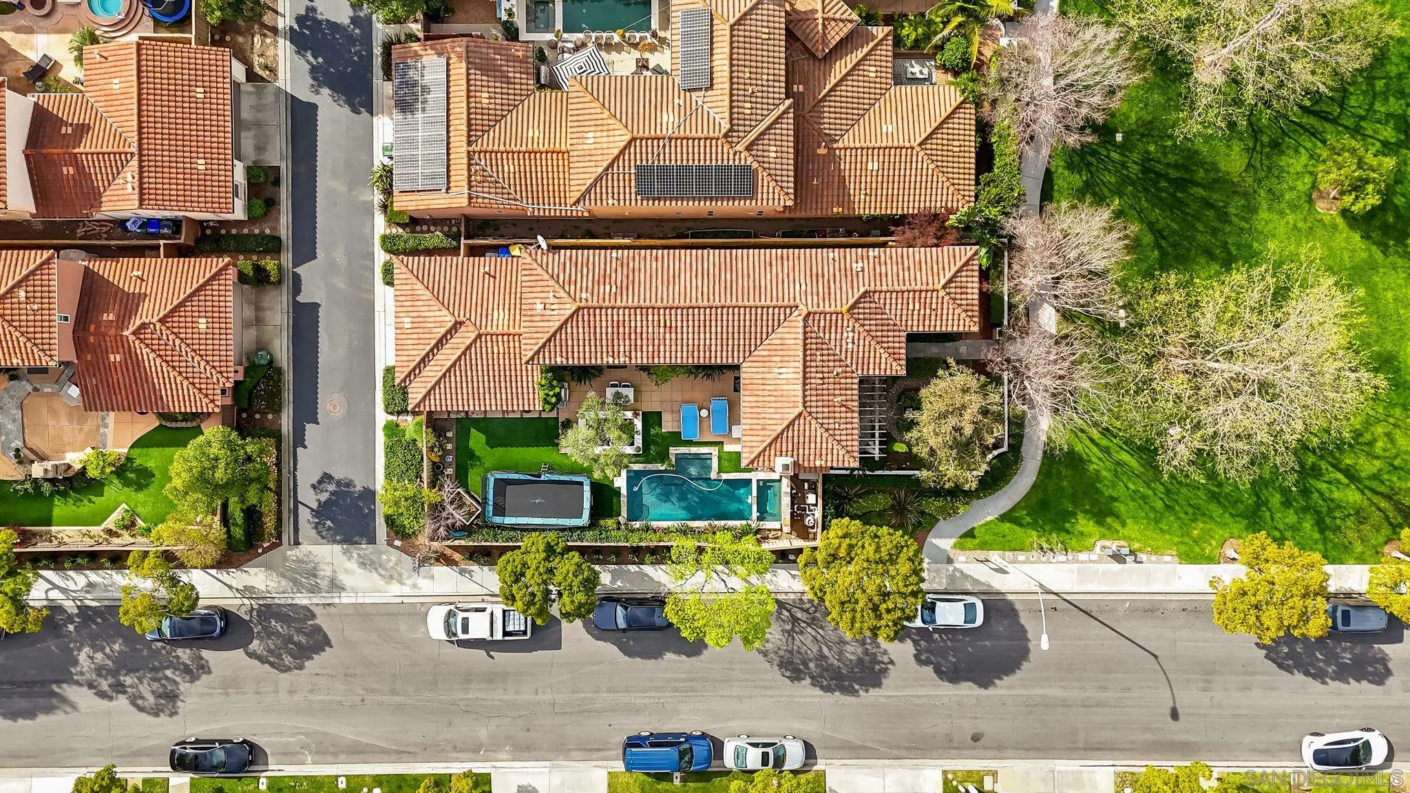 https://cdn.realtyfeed.com/cdn/127/260004743/2ac12f9e8861392236fe82d84c4cea10.webp