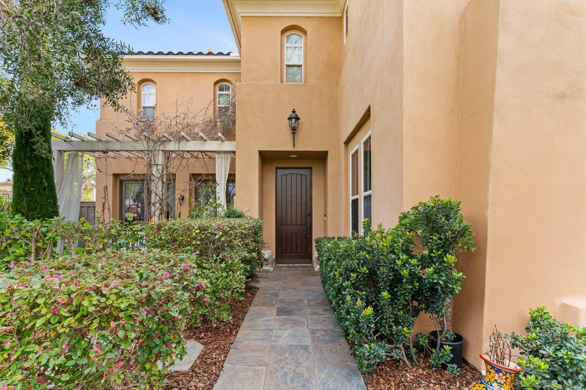 https://cdn.realtyfeed.com/cdn/127/260004743/4f164a2231156f765874bb012b26fcf2.webp