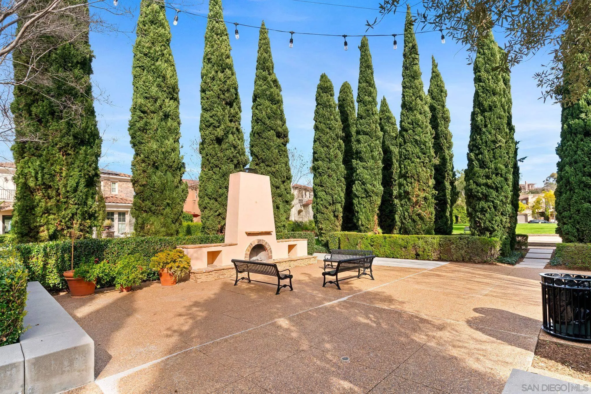 https://cdn.realtyfeed.com/cdn/127/260004743/ba0212a70ca6939a9e652ad4f6f99cff.webp
