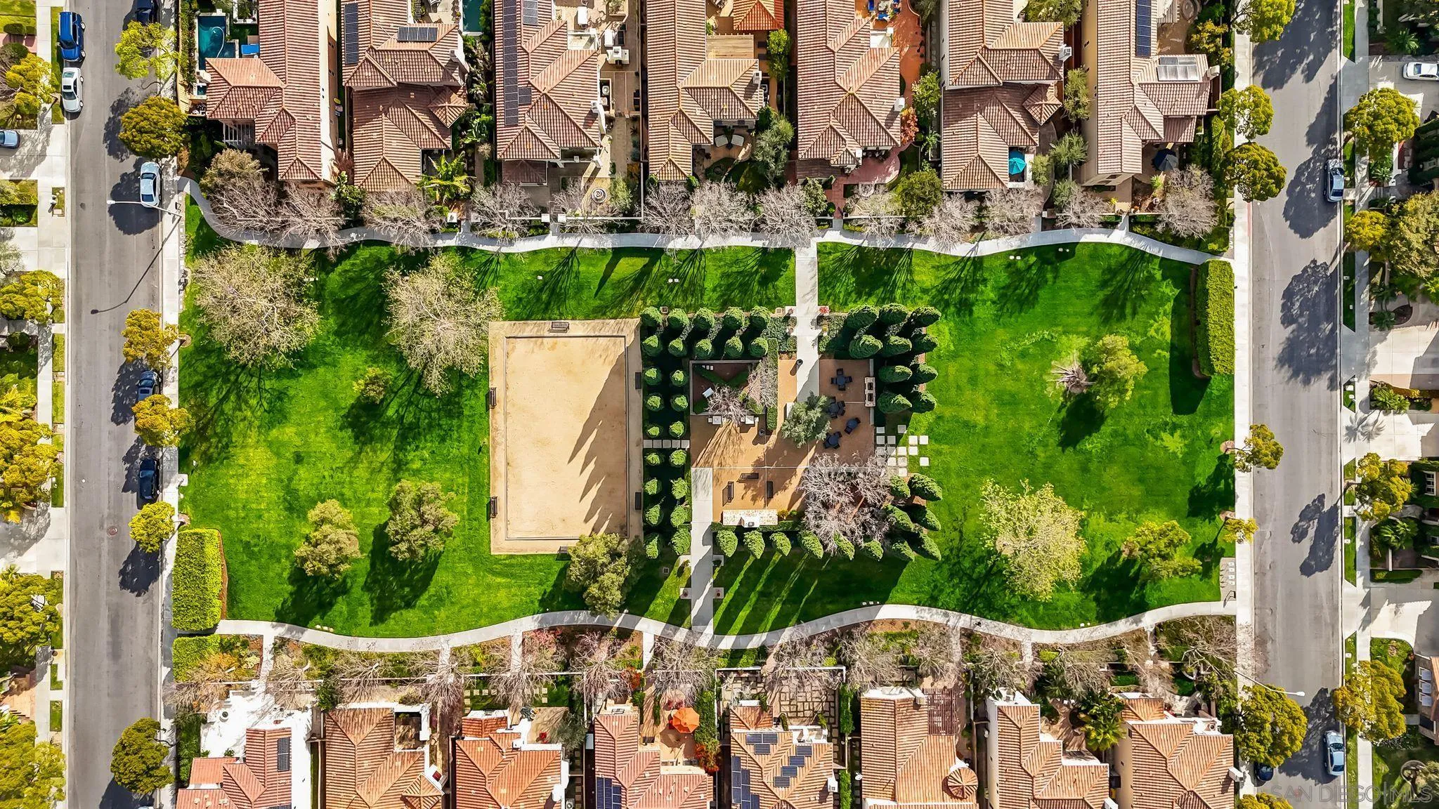 https://cdn.realtyfeed.com/cdn/127/260004743/d223e40d3aeae17ec1c687faf9e534e7.webp