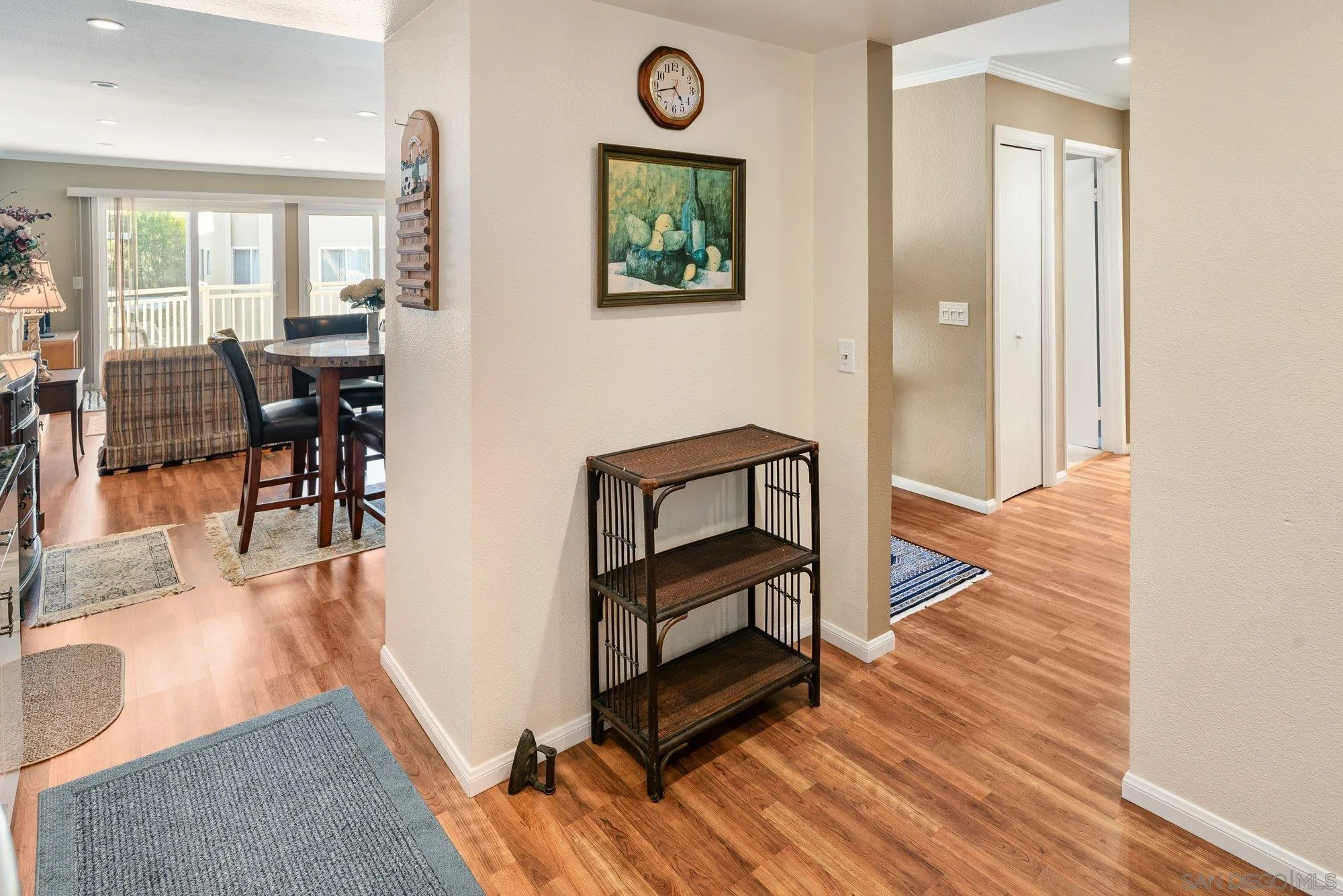 https://cdn.realtyfeed.com/cdn/127/260004746/673fedb7235de0b5359f95553216859e.webp