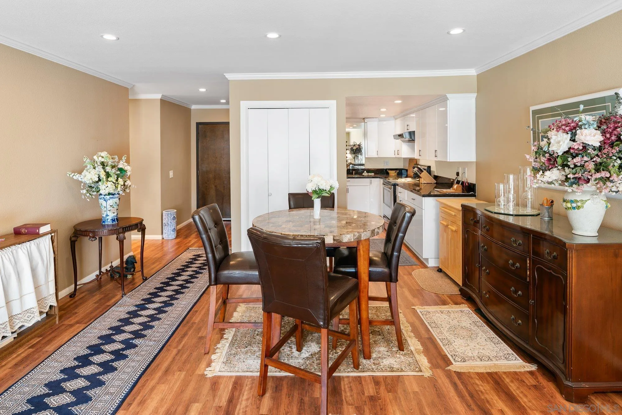 https://cdn.realtyfeed.com/cdn/127/260004746/b605ad16cd7f6774c062f9cf5d556508.webp