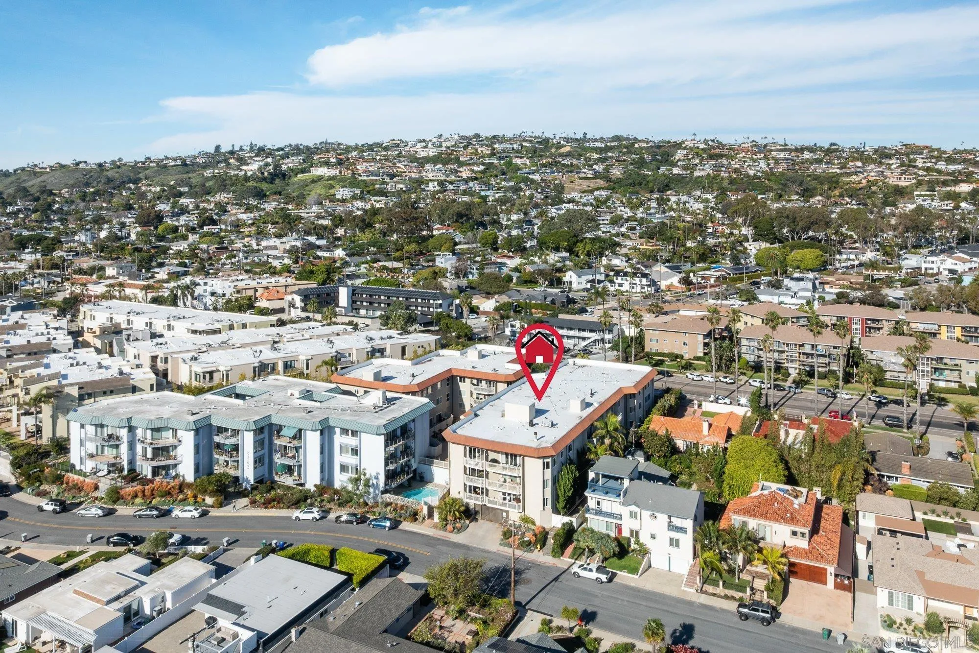 https://cdn.realtyfeed.com/cdn/127/260004746/c2a6887032da1e488c90693ee998f99b.webp