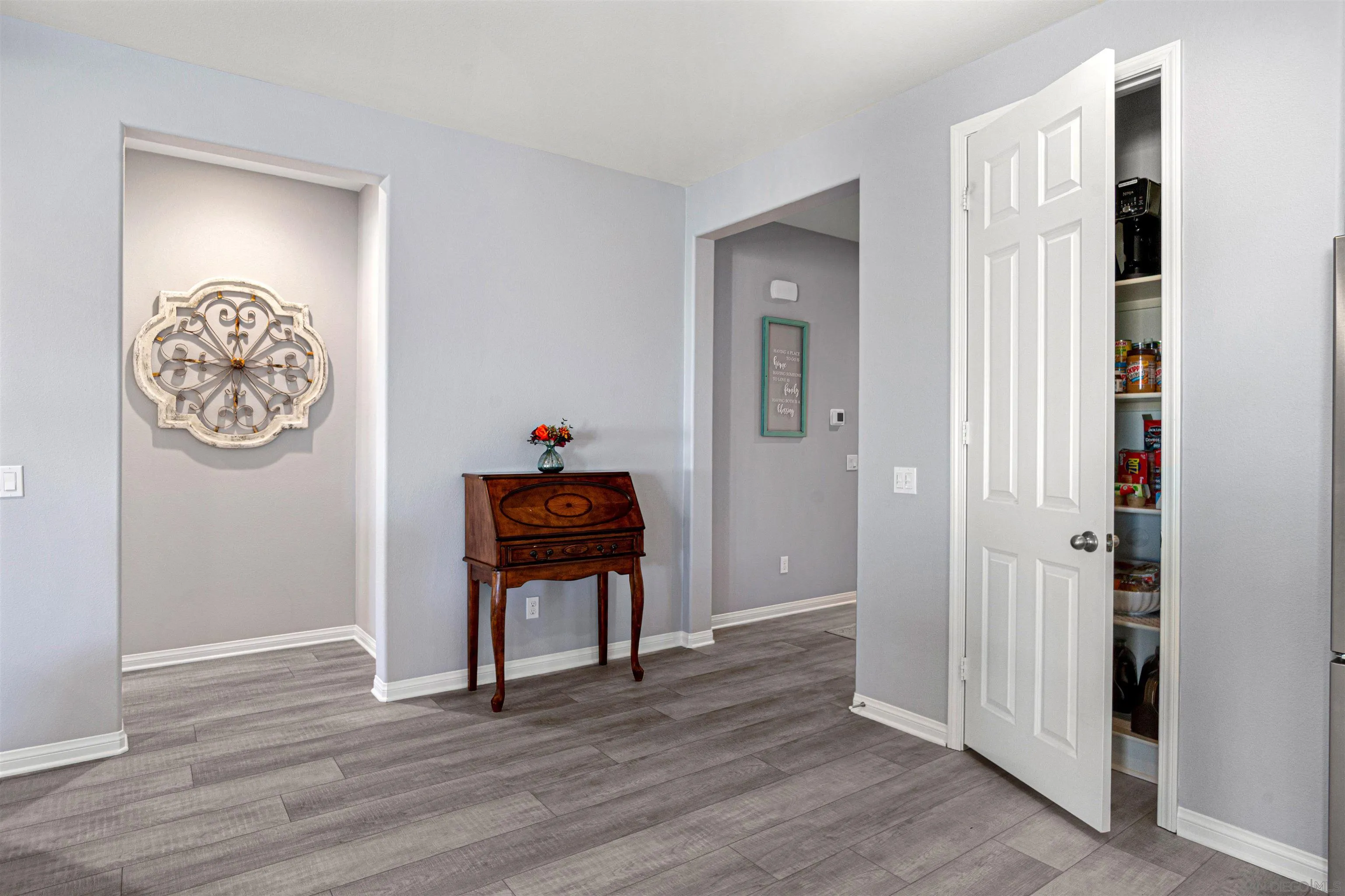 https://cdn.realtyfeed.com/cdn/127/260004748/5551f239e61791091137009a970dc762.webp