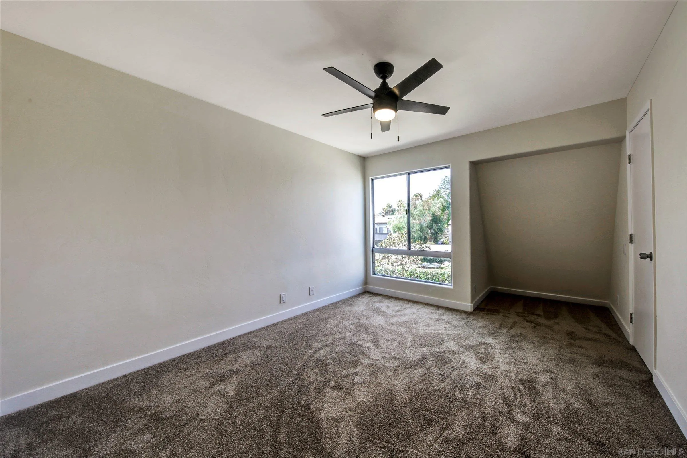 Photo #16: 260004752 Listing: Photo #16