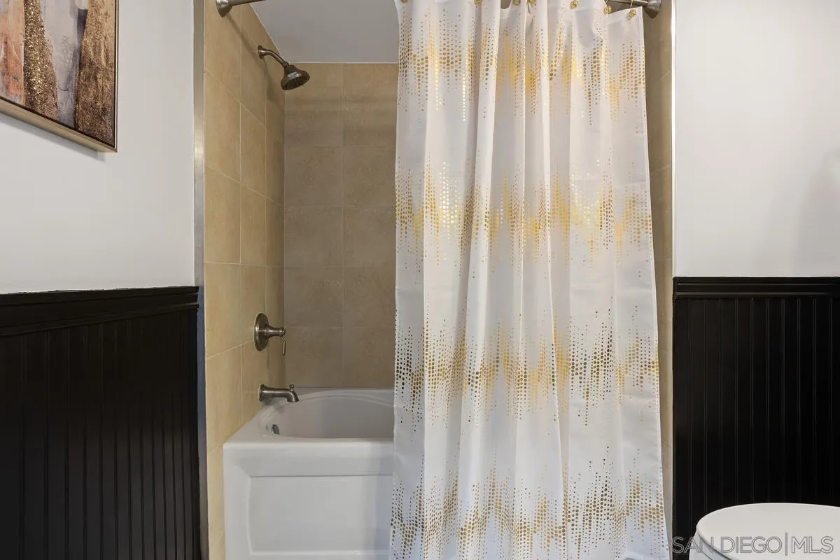 Photo #16: 260004753 Listing: Photo #16