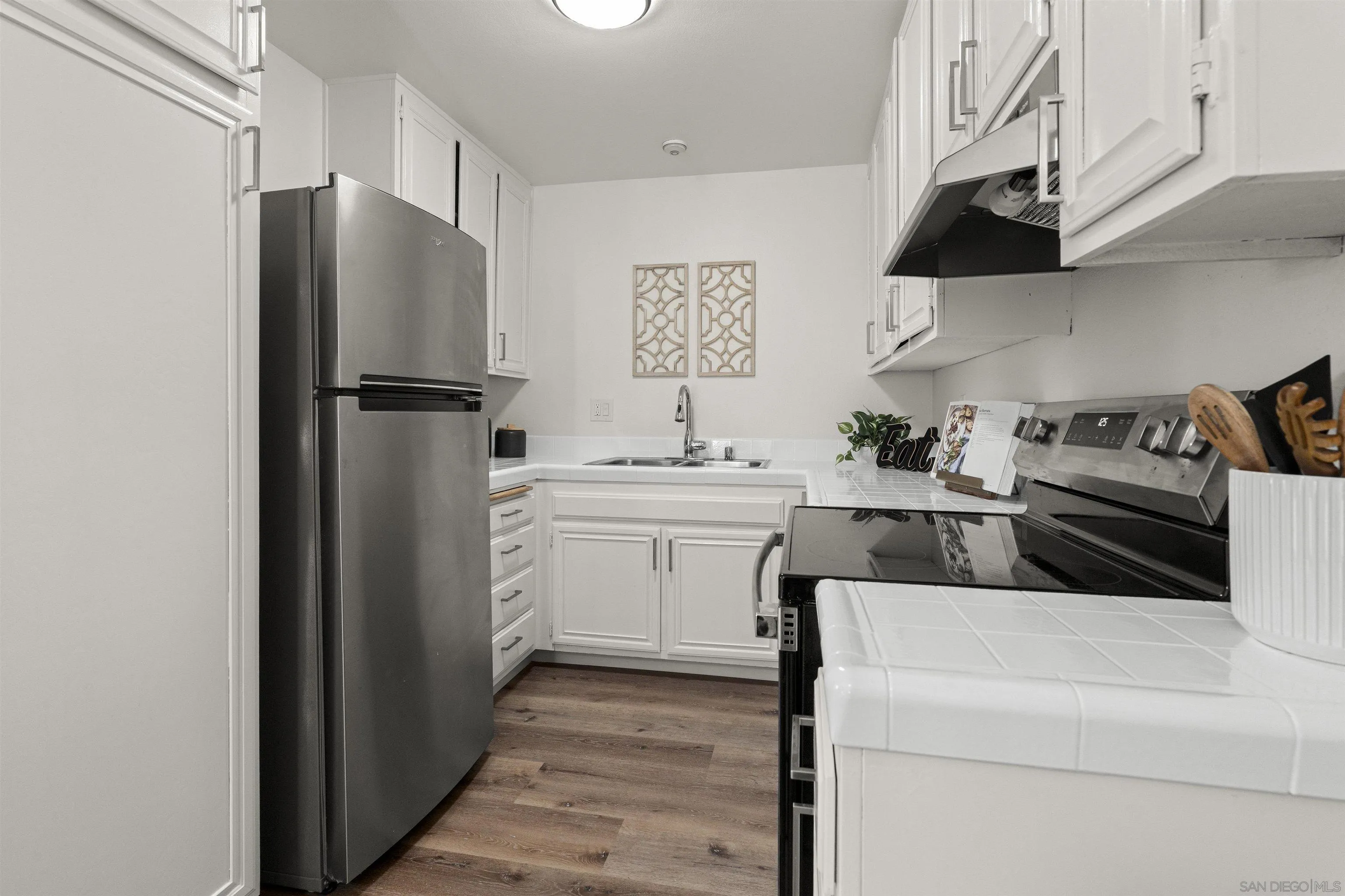 Photo #11: 260004755 Listing: Photo #11