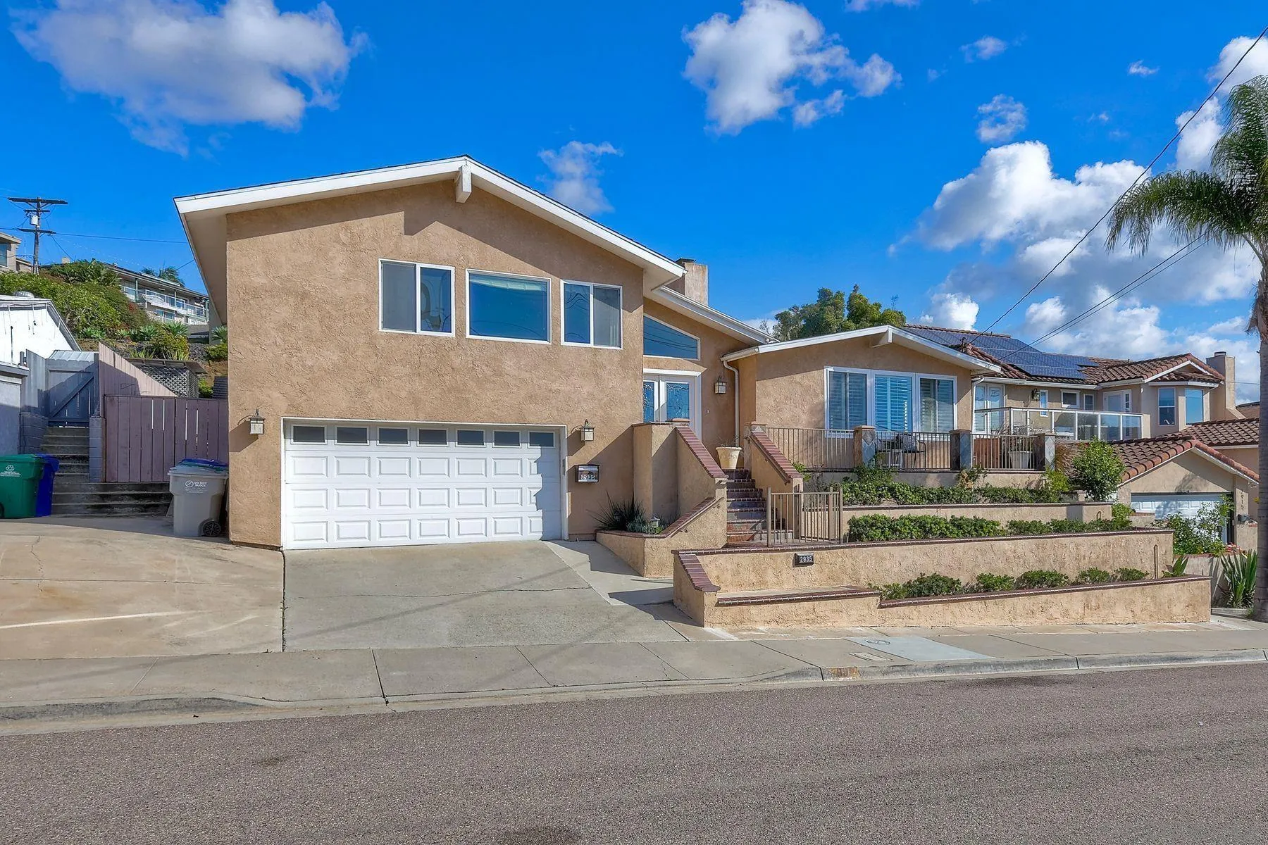 https://cdn.realtyfeed.com/cdn/127/260004759/2db1801ae4d74a51d0f78f3e84241c03.webp