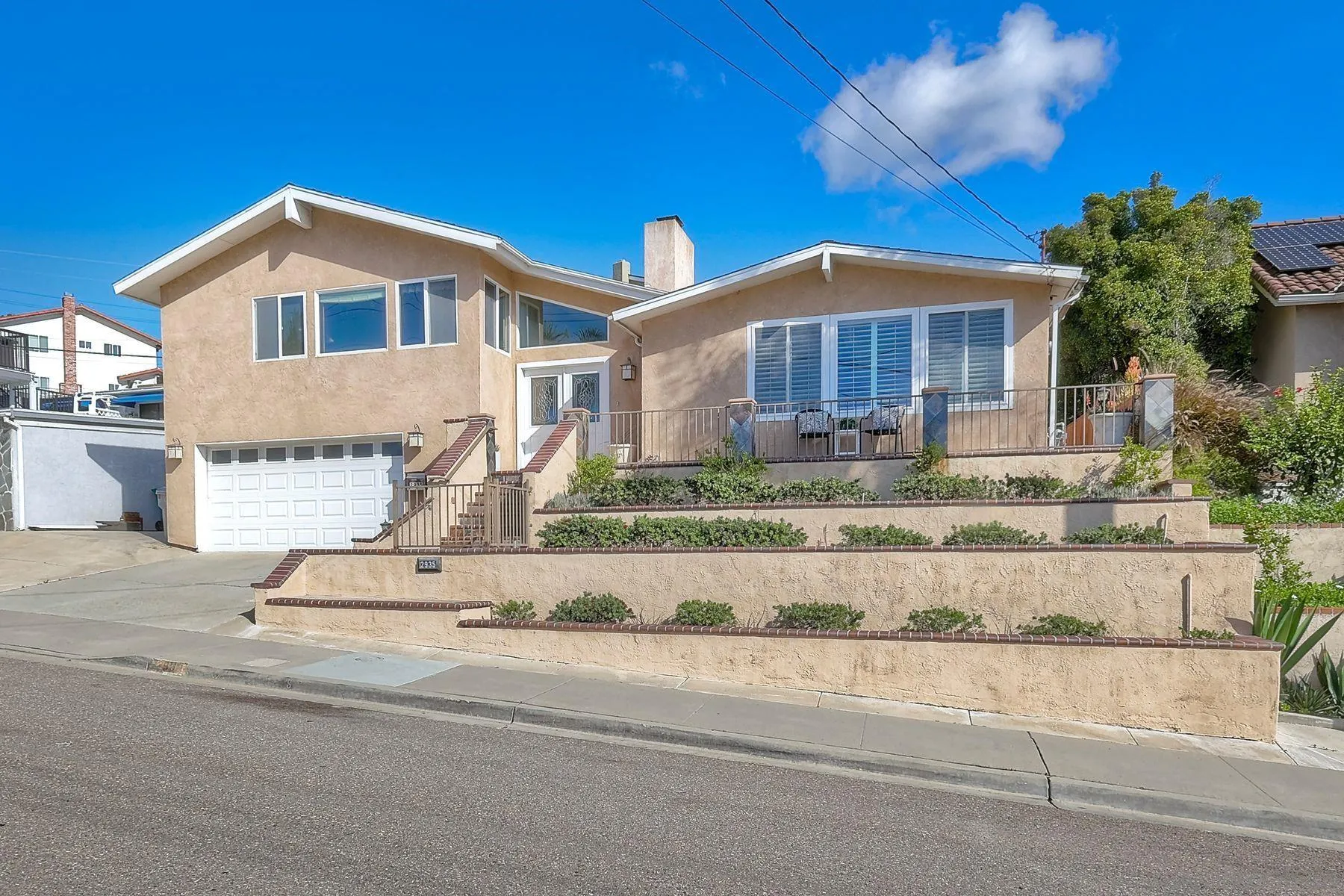 https://cdn.realtyfeed.com/cdn/127/260004759/4d5c4973f55709f658fb97973660d750.webp
