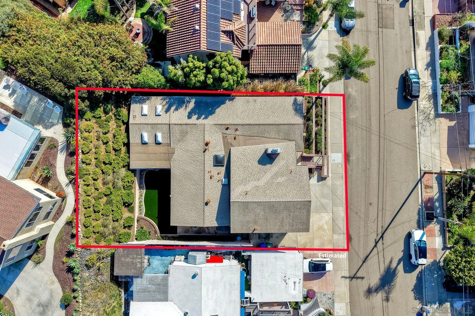 https://cdn.realtyfeed.com/cdn/127/260004759/5bca6cac83149f62021afb746a0c05b0.webp