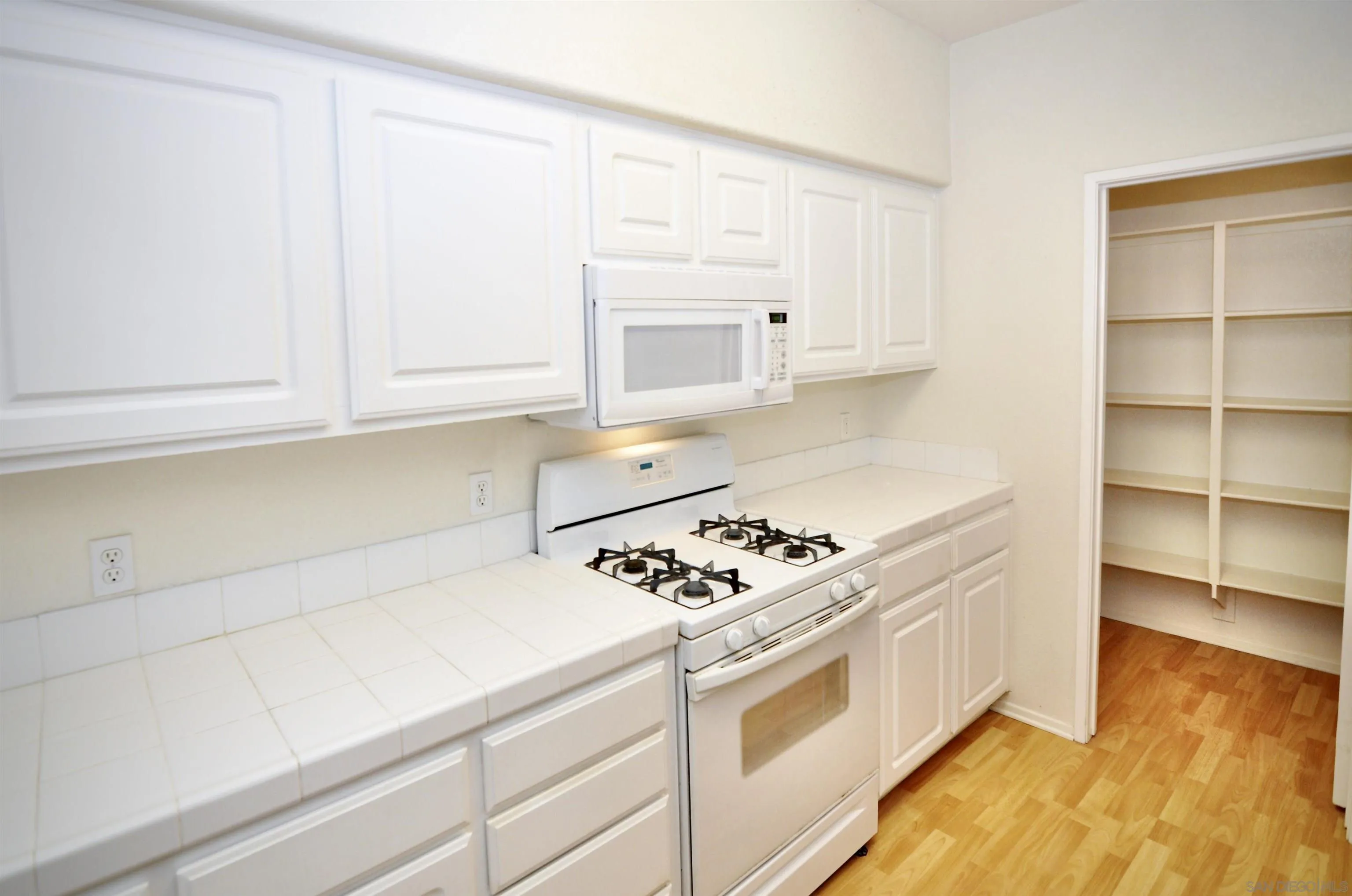 Photo #18: 260004760 Listing: Photo #18