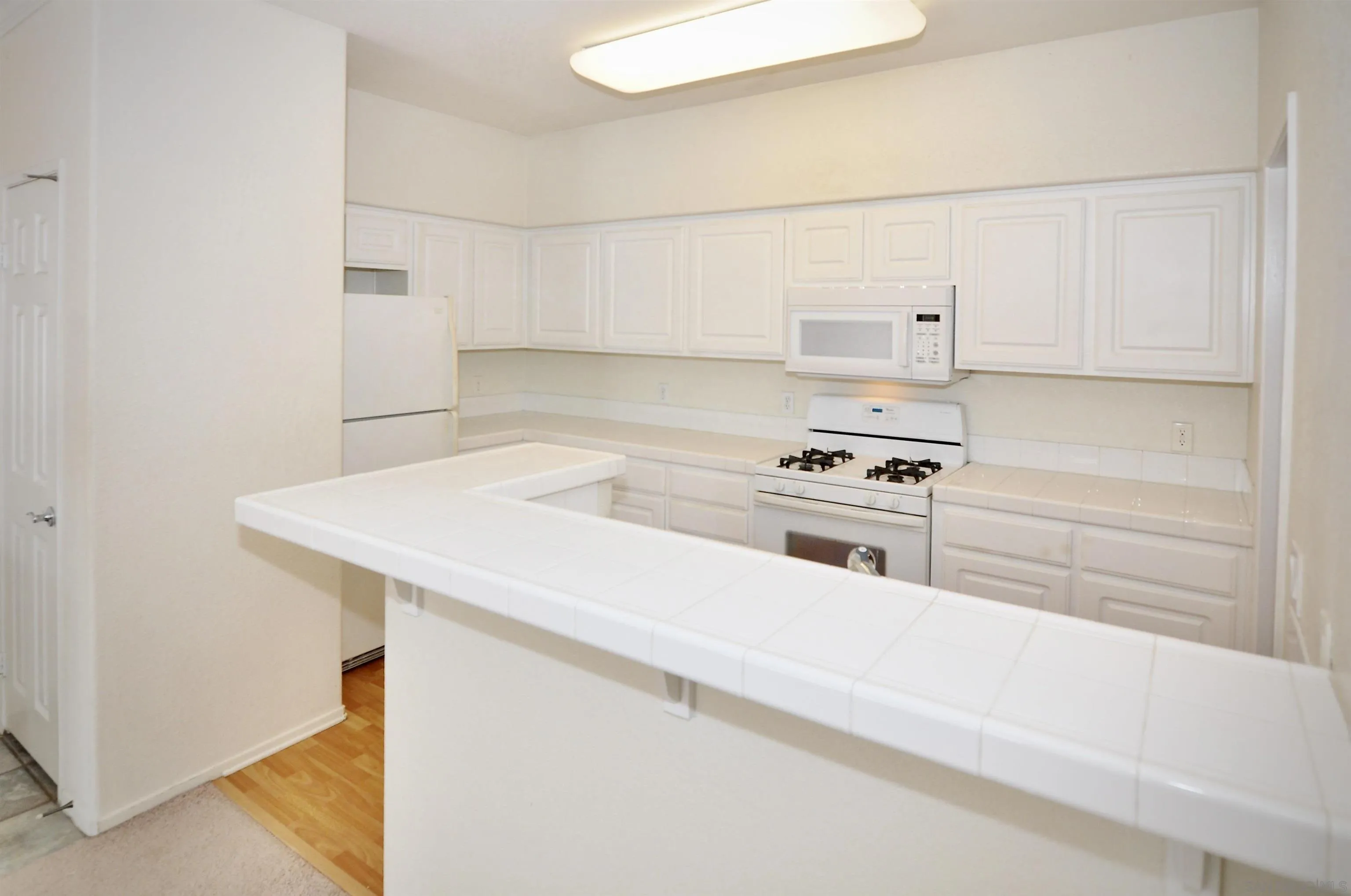 Photo #14: 260004760 Listing: Photo #14