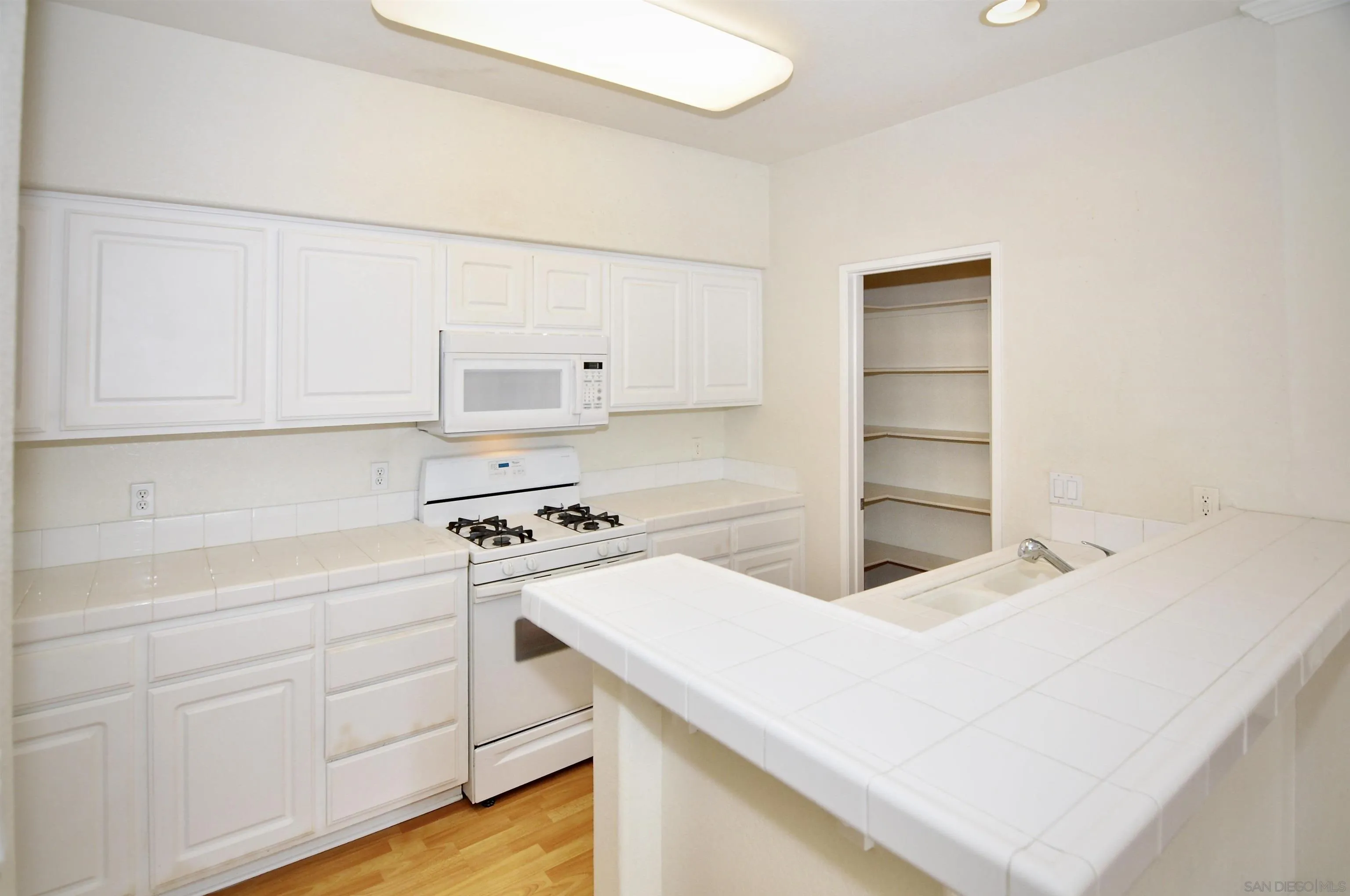 Photo #13: 260004760 Listing: Photo #13