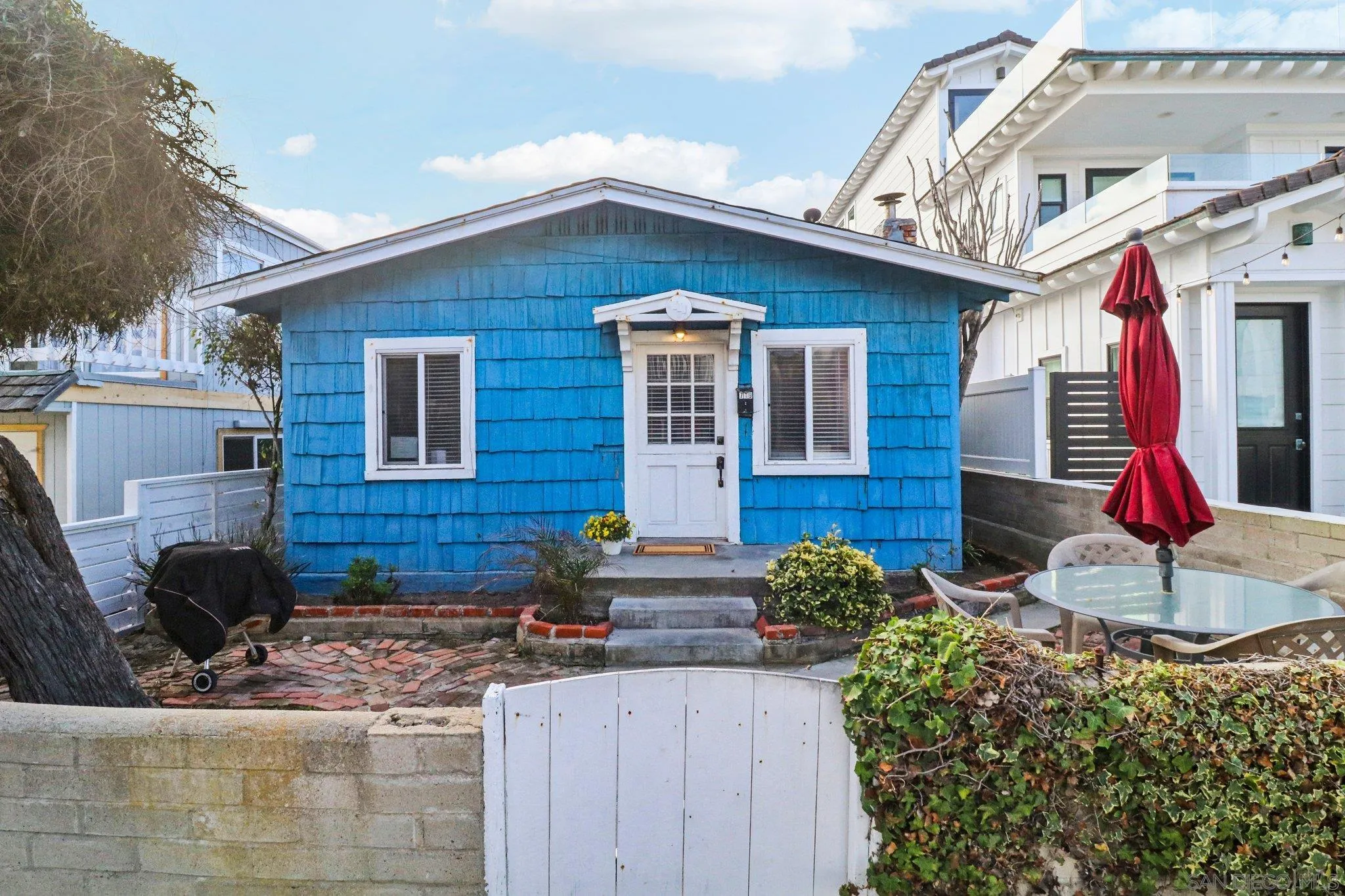 https://cdn.realtyfeed.com/cdn/127/260004761/13b75845b82288bbde85b88d6a4c9651.webp
