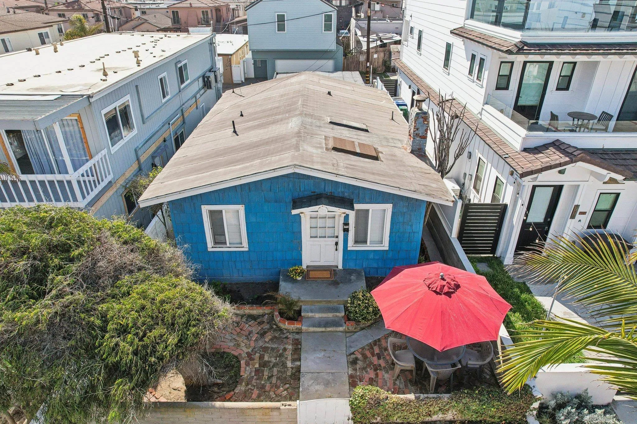 https://cdn.realtyfeed.com/cdn/127/260004761/472b2ed9820ac4868be7cfe9d57f6b16.webp