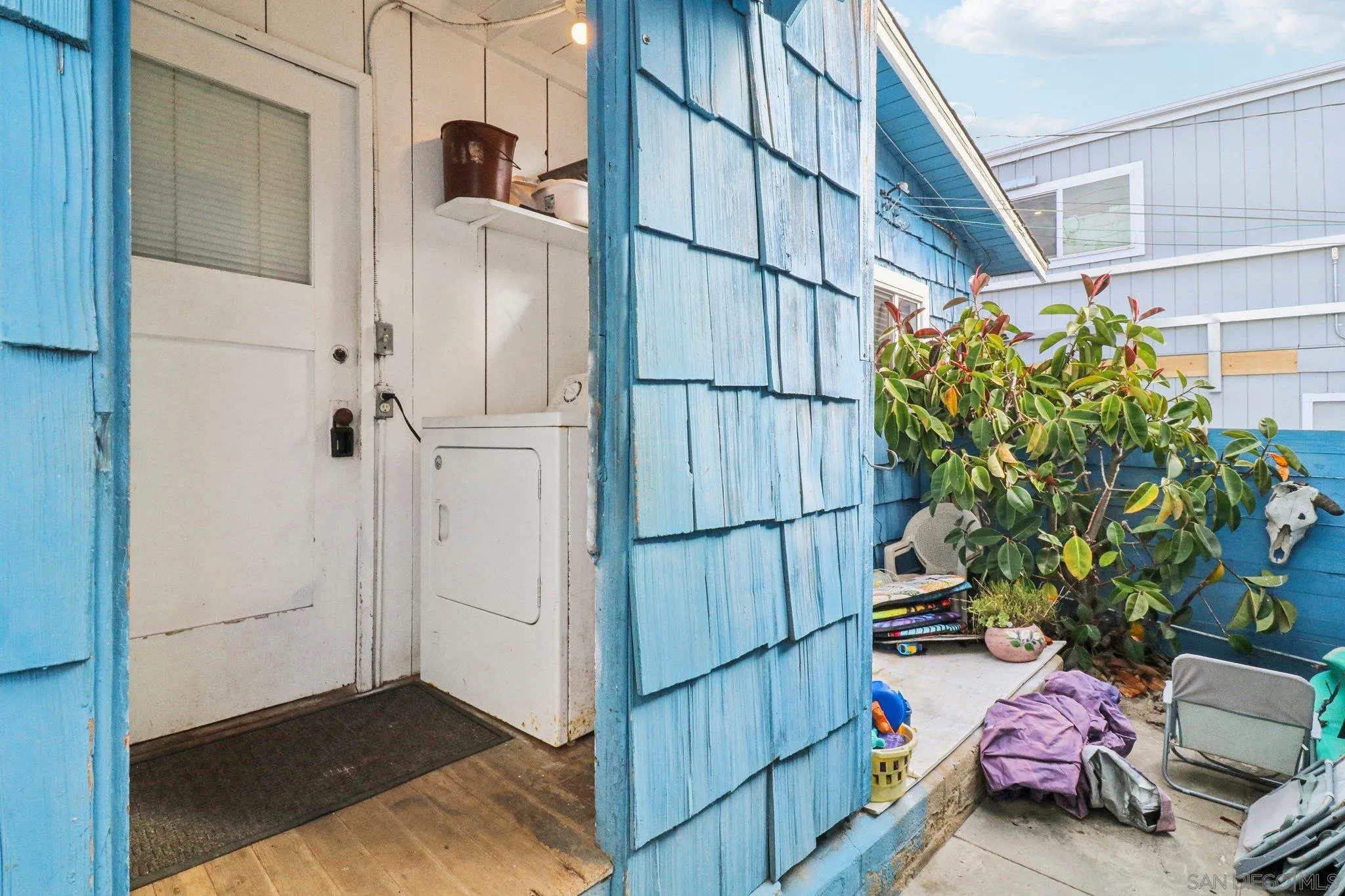 https://cdn.realtyfeed.com/cdn/127/260004761/f5762dd9a0be787dbda0dea6be8b816e.webp