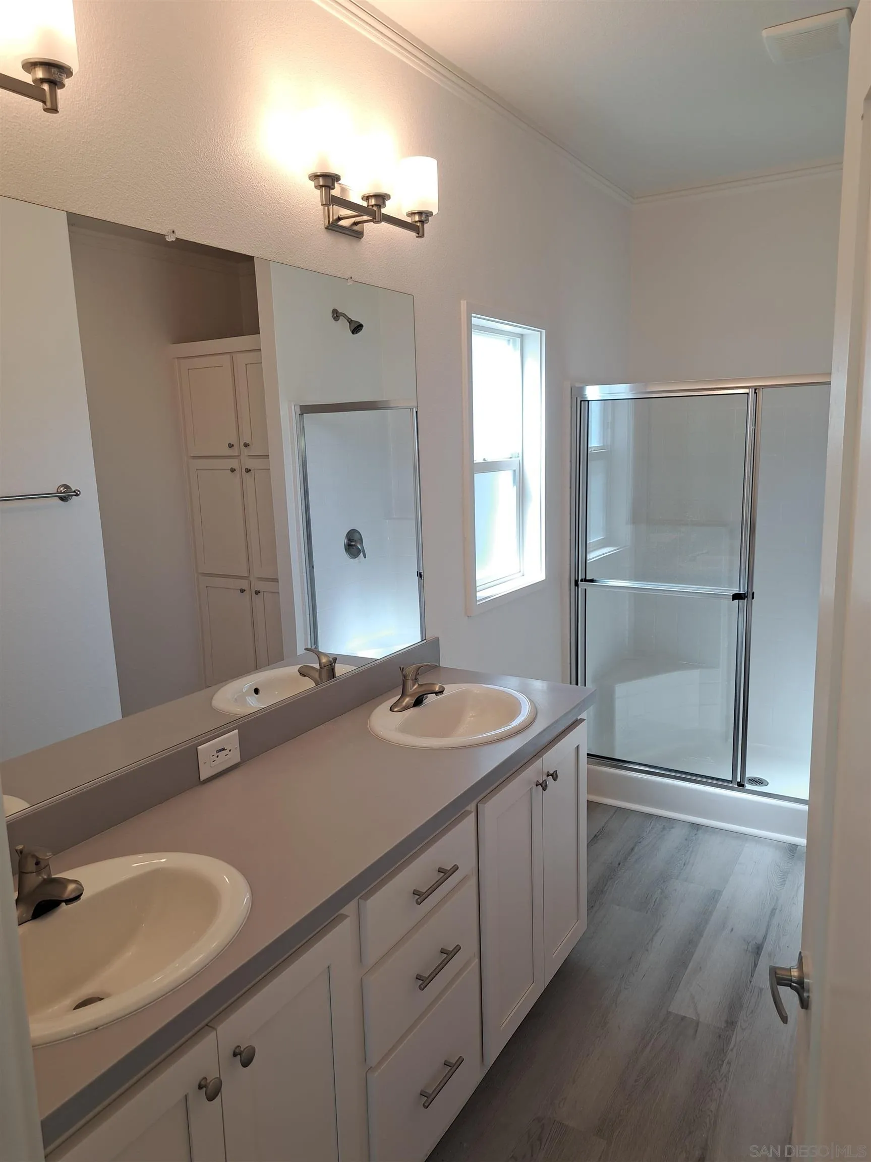 https://cdn.realtyfeed.com/cdn/127/260004770/143fd1606e686cca69720c7a694ae3bc.webp