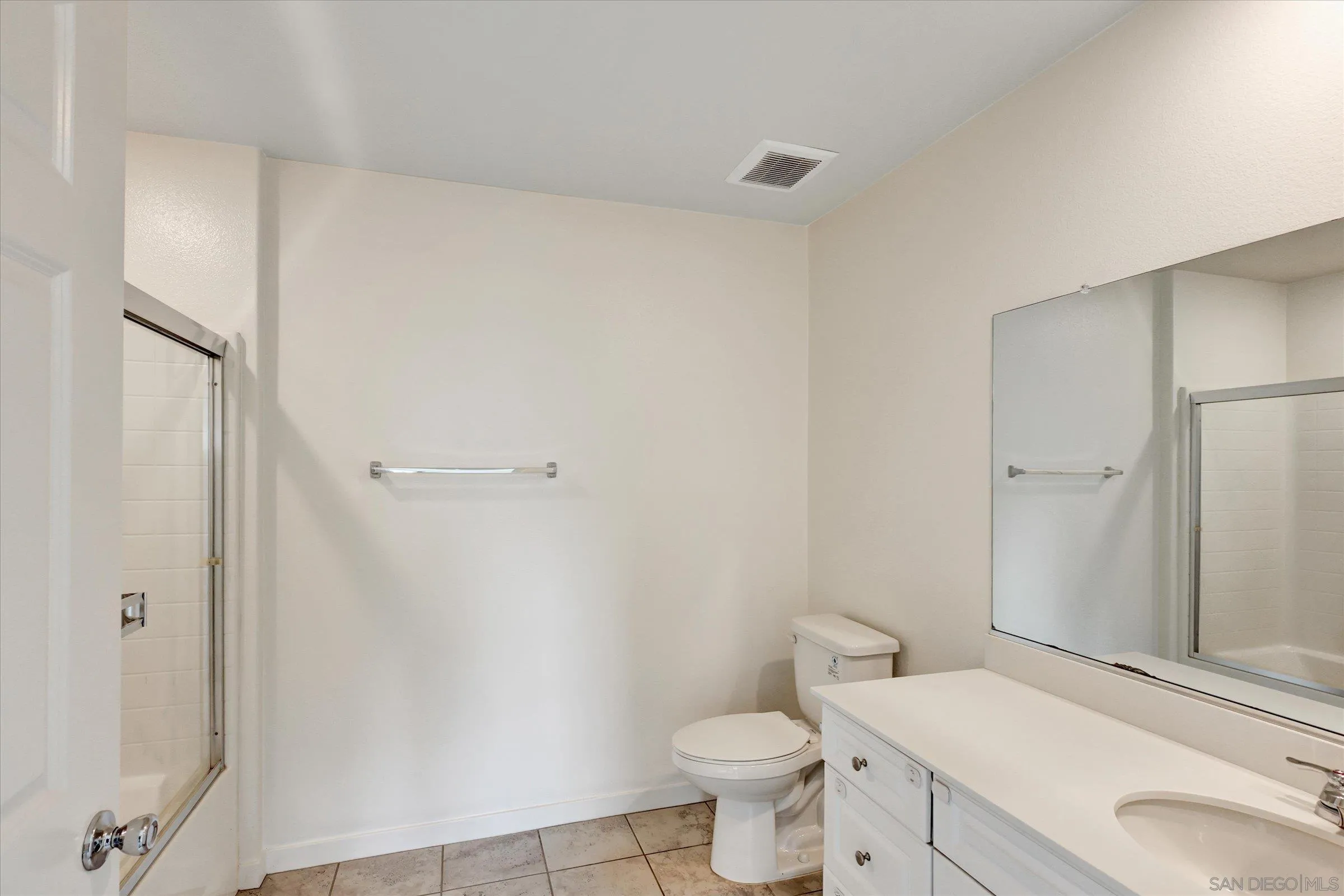 https://cdn.realtyfeed.com/cdn/127/260004777/1dee0ce77c784b087ad9c48d62d5eb50.webp