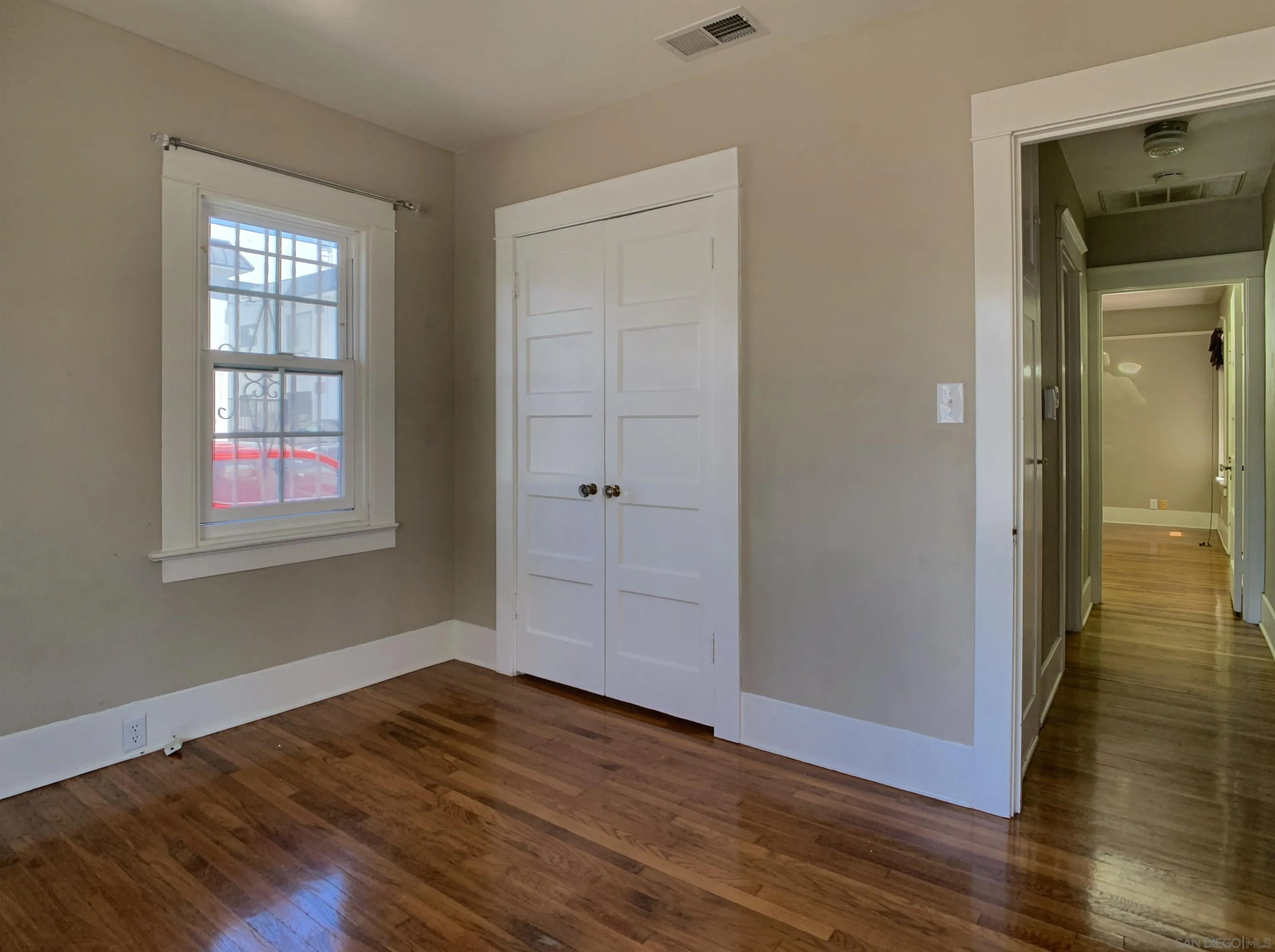 https://cdn.realtyfeed.com/cdn/127/260004782/c3375535560ecf2d74437b7d9cc2333b.webp