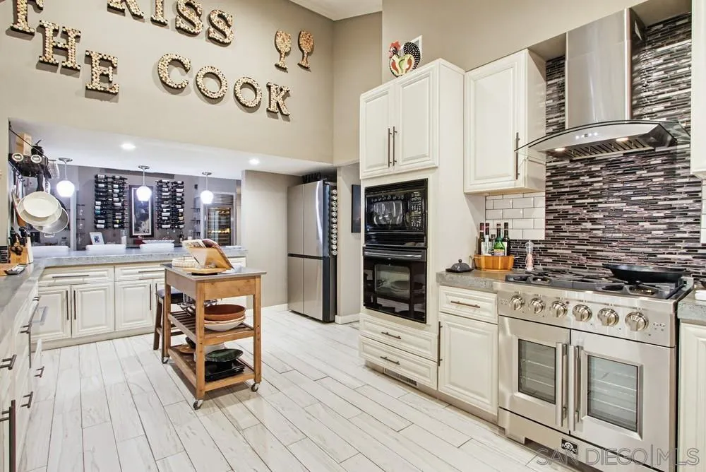 https://cdn.realtyfeed.com/cdn/127/260004785/e6277a35d69a98d603c45ec0e76892e8.webp