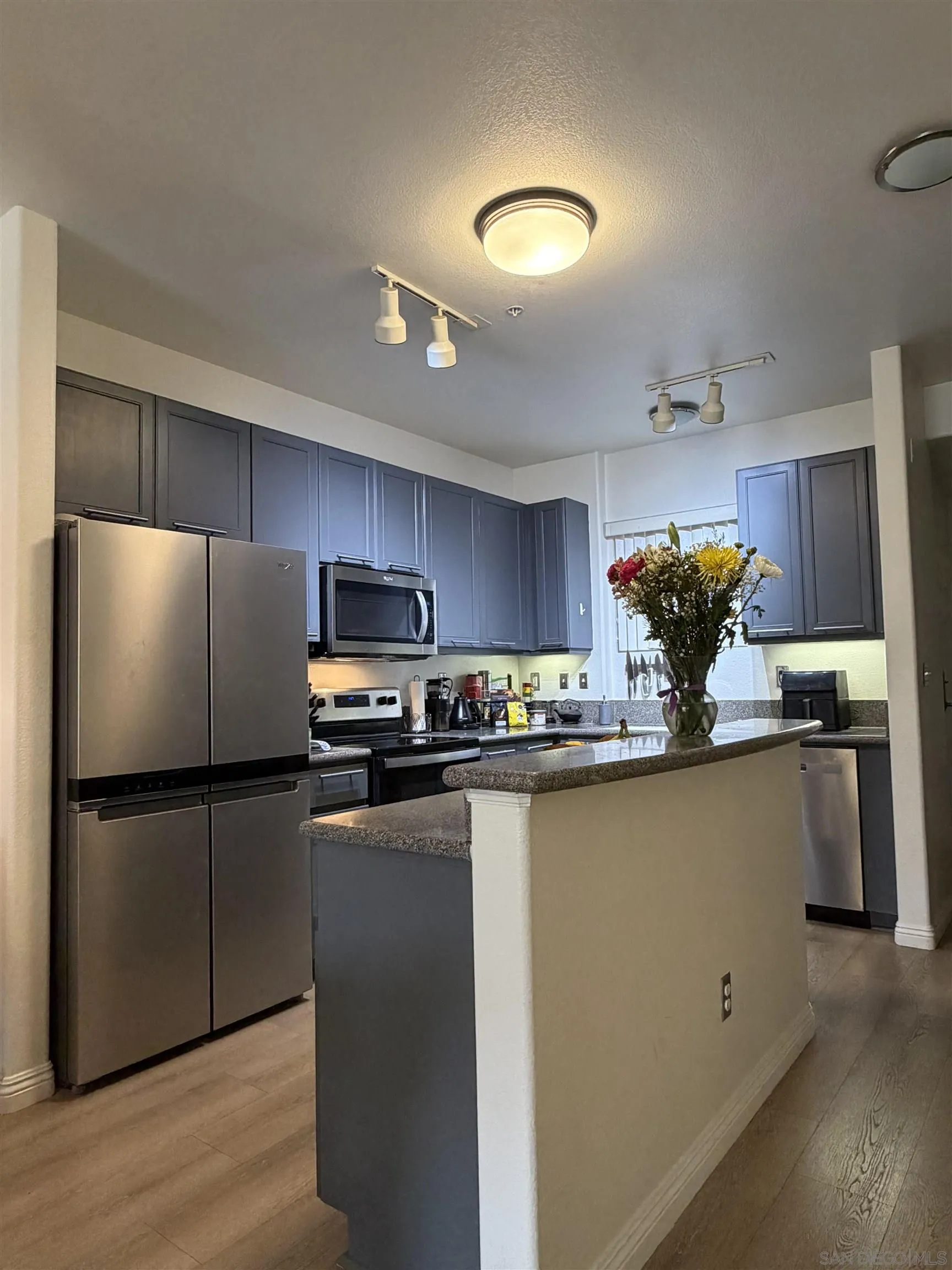 Photo #3: 260004792 Listing: Photo #3