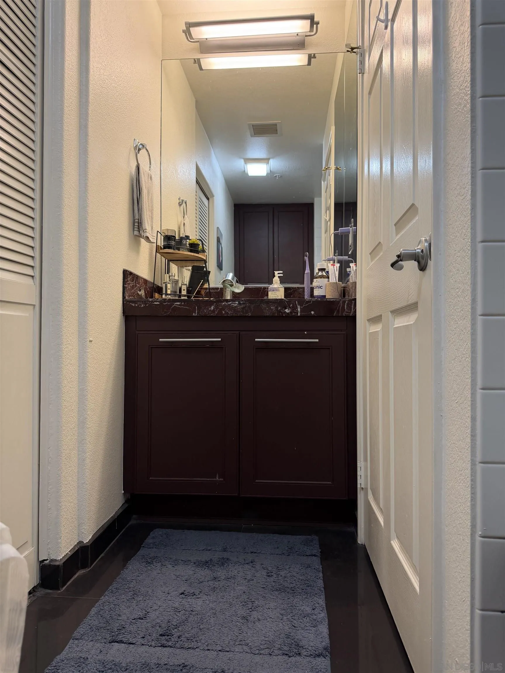 Photo #33: 260004792 Listing: Photo #33