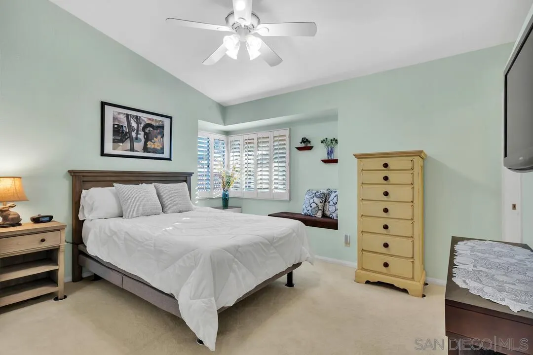https://cdn.realtyfeed.com/cdn/127/260004793/3526beb22827131f3a1ee311785c4d81.webp