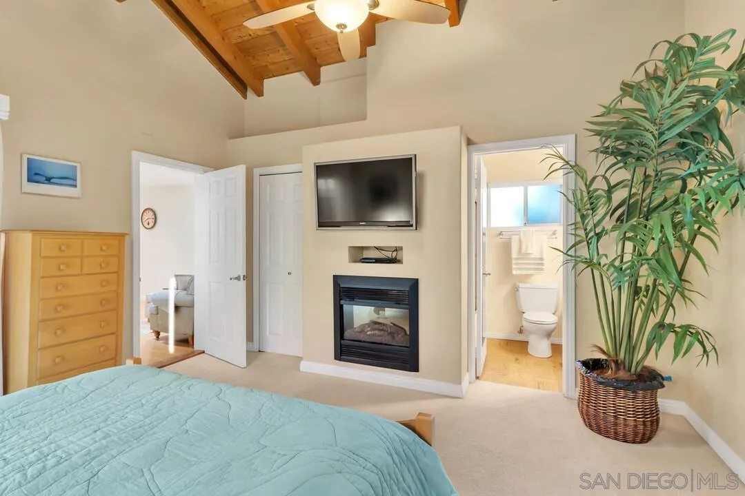 https://cdn.realtyfeed.com/cdn/127/260004793/3f70f9bd951873d7864dea7fb7a58c7d.webp