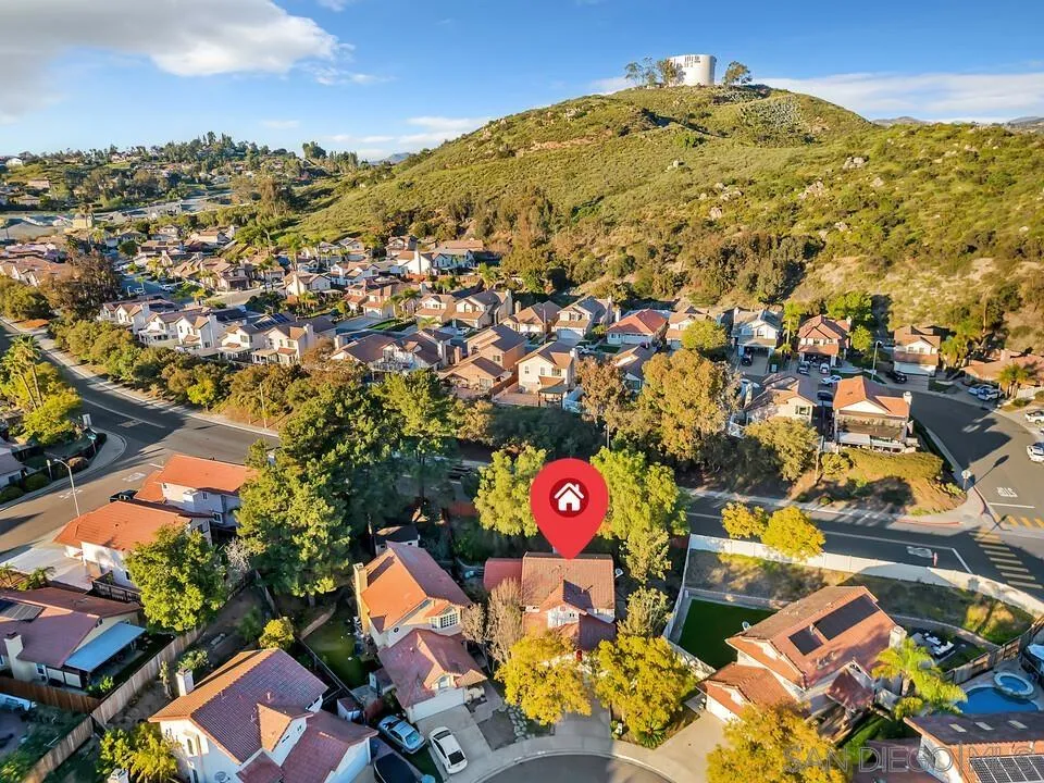https://cdn.realtyfeed.com/cdn/127/260004793/4137a00da64689805fcaab7193ddc0bd.webp
