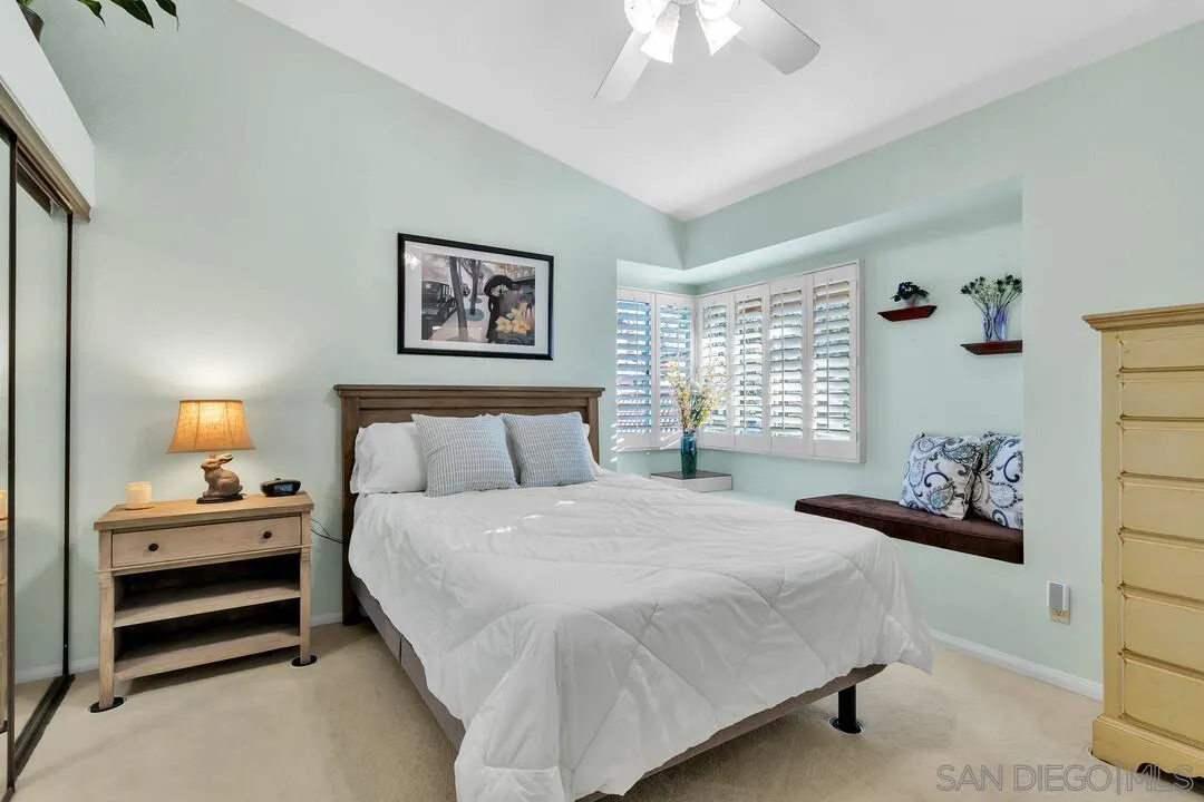 https://cdn.realtyfeed.com/cdn/127/260004793/9380114bcad6d001f774390c8d4e9ec9.webp