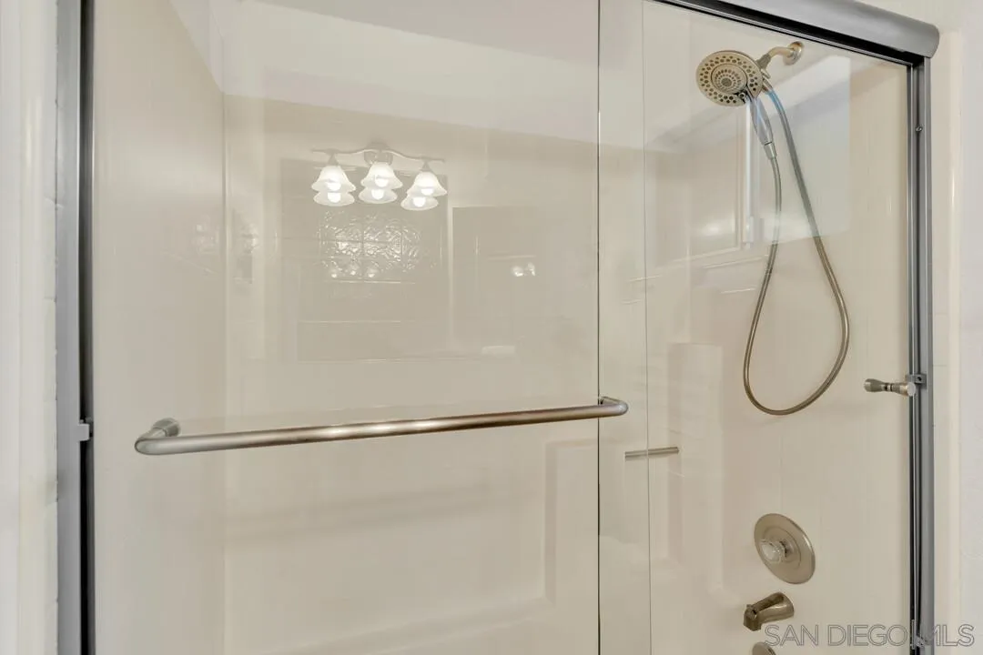 https://cdn.realtyfeed.com/cdn/127/260004793/c14a2ab9ba4487e2b4666c3426d2811e.webp