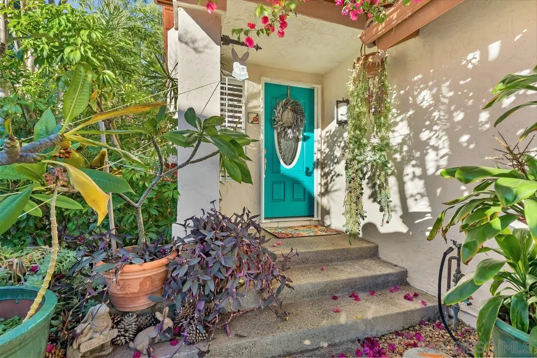 https://cdn.realtyfeed.com/cdn/127/260004793/f5c72969c9cbcf1ad06d7f4078a92596.webp