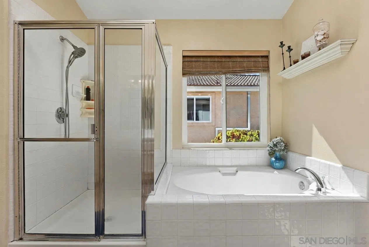https://cdn.realtyfeed.com/cdn/127/260004796/1b5599acf9c731c77641c743efeb71c9.webp