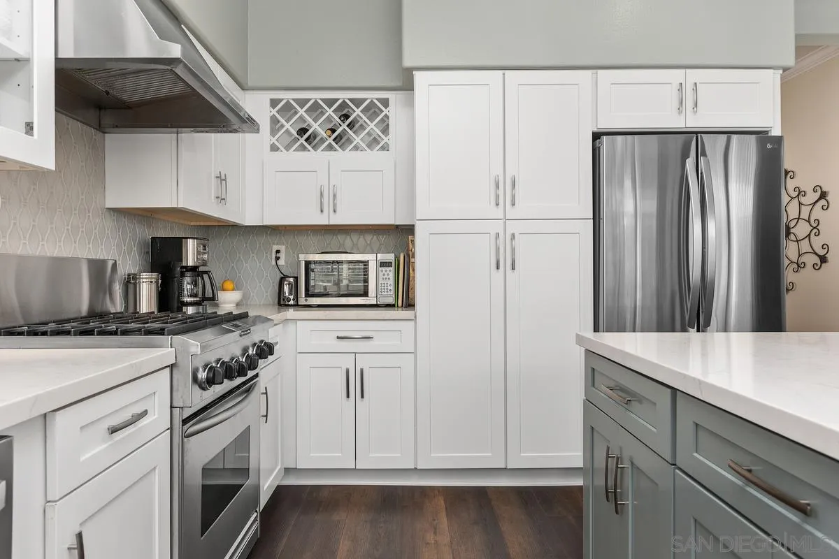 https://cdn.realtyfeed.com/cdn/127/260004796/92abbcb05871629a17daca57d41217af.webp