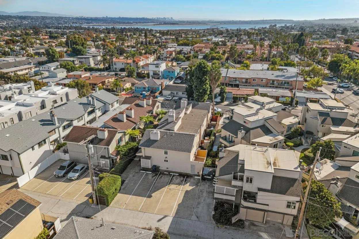 Photo #33: 2600048 Listing: Photo #33