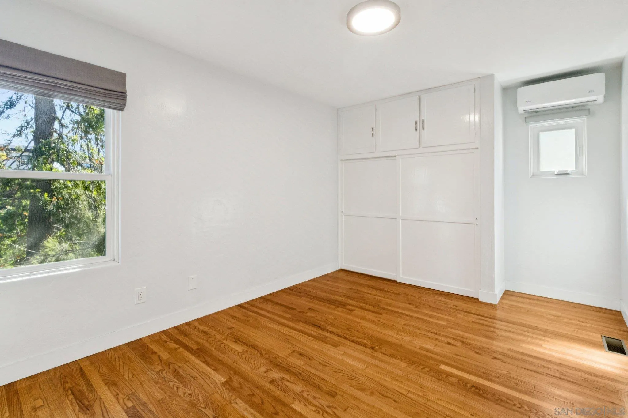 https://cdn.realtyfeed.com/cdn/127/260004800/9bb1e300489b245103aeb9077d7c2435.webp
