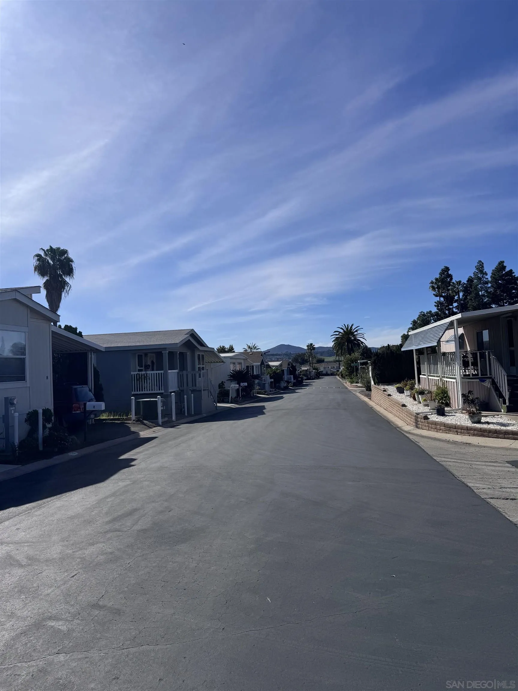 https://cdn.realtyfeed.com/cdn/127/260004808/aa7008d4ae4bdaa58e949bdac6398e9e.webp