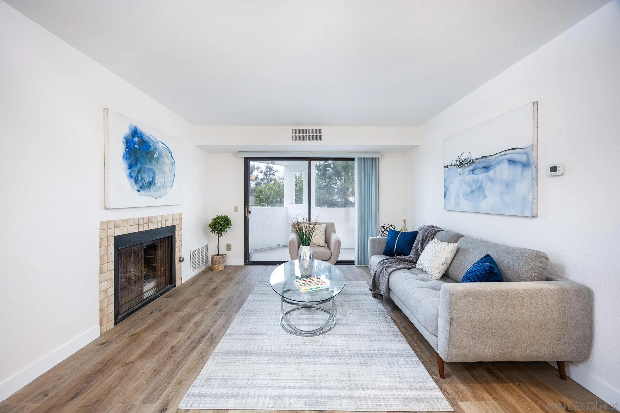 Photo #8: 260004809 Listing: Photo #8