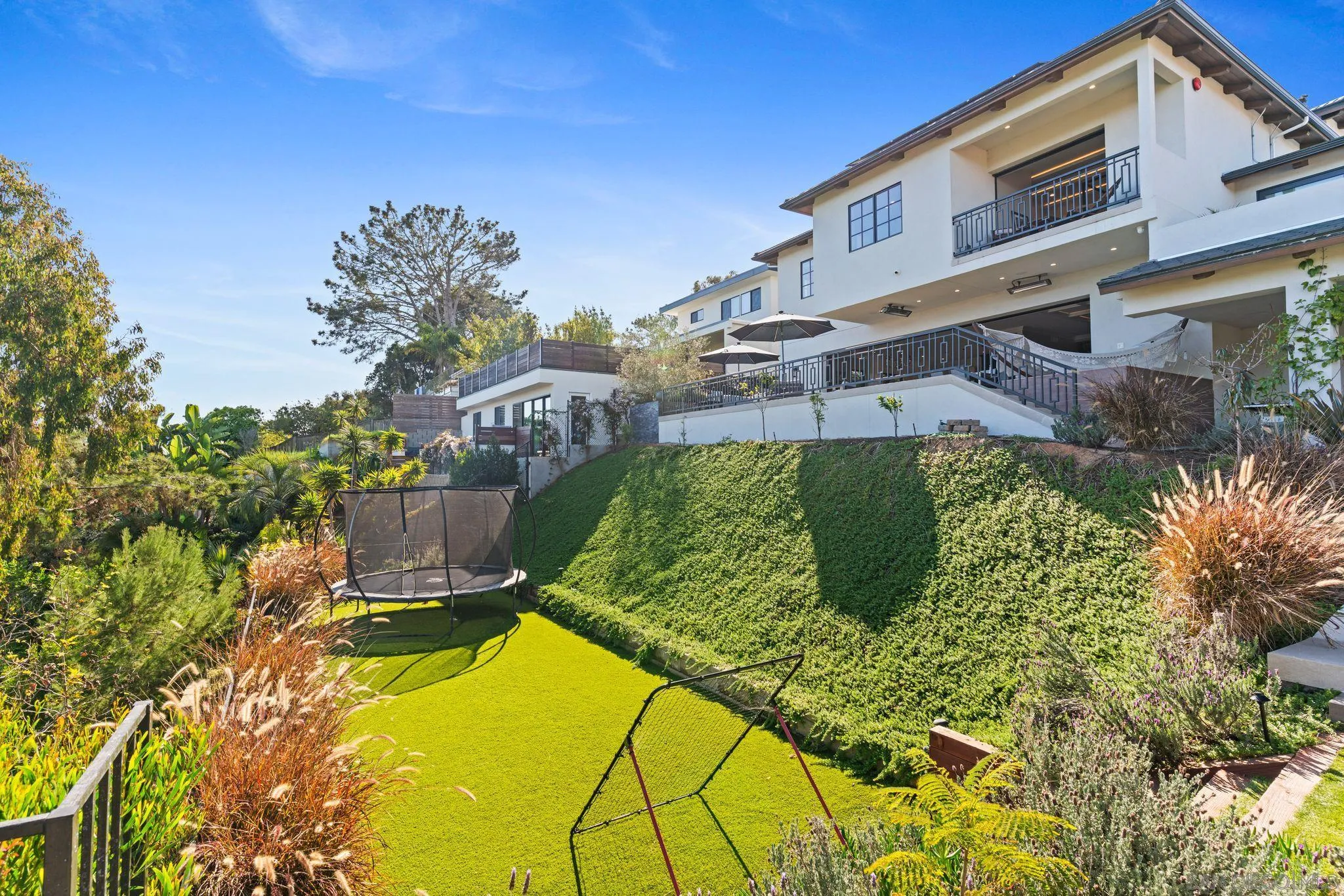 https://cdn.realtyfeed.com/cdn/127/260004810/076aa7fea2df81403767d04aed29818b.webp